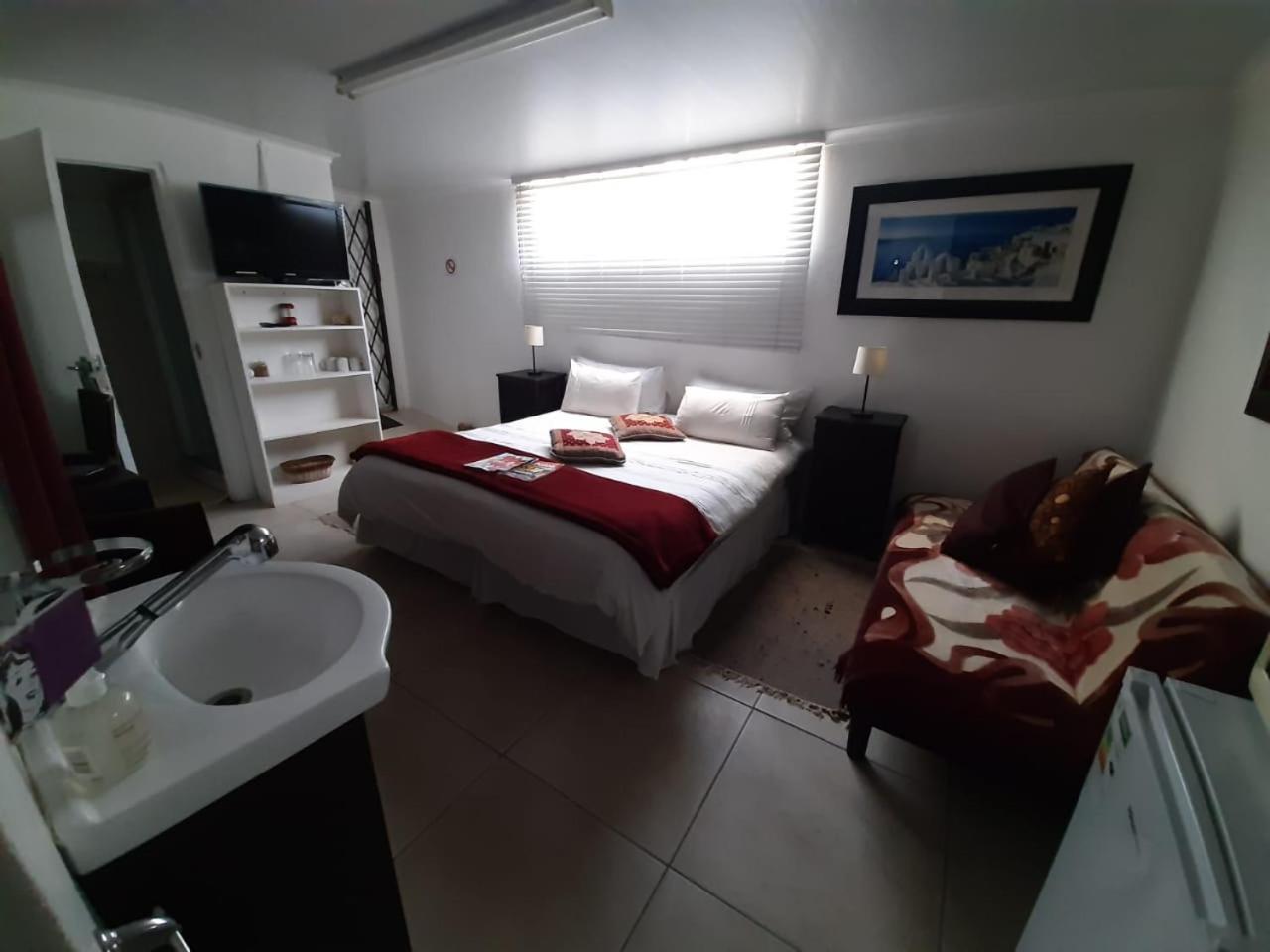 Comfort Triple Room with Shower photo 3