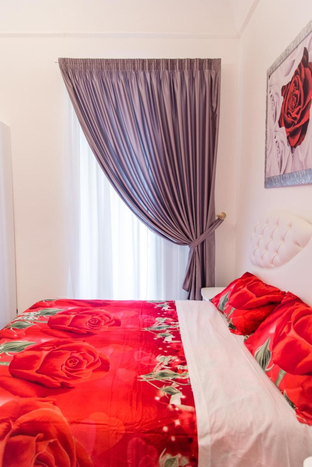 Standard Triple Room with Balcony - Photo 10
