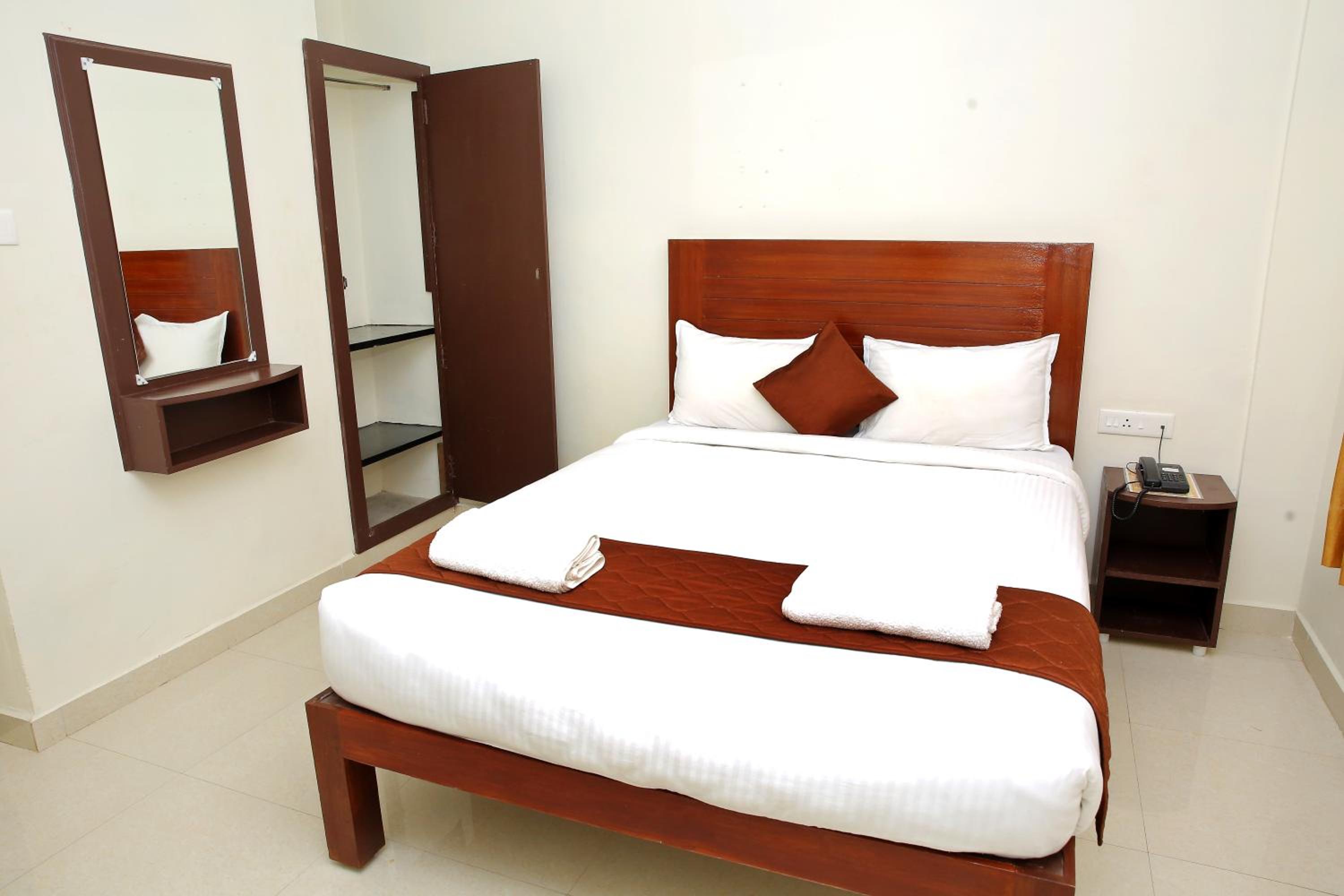 Deluxe Double Room - Photo 2