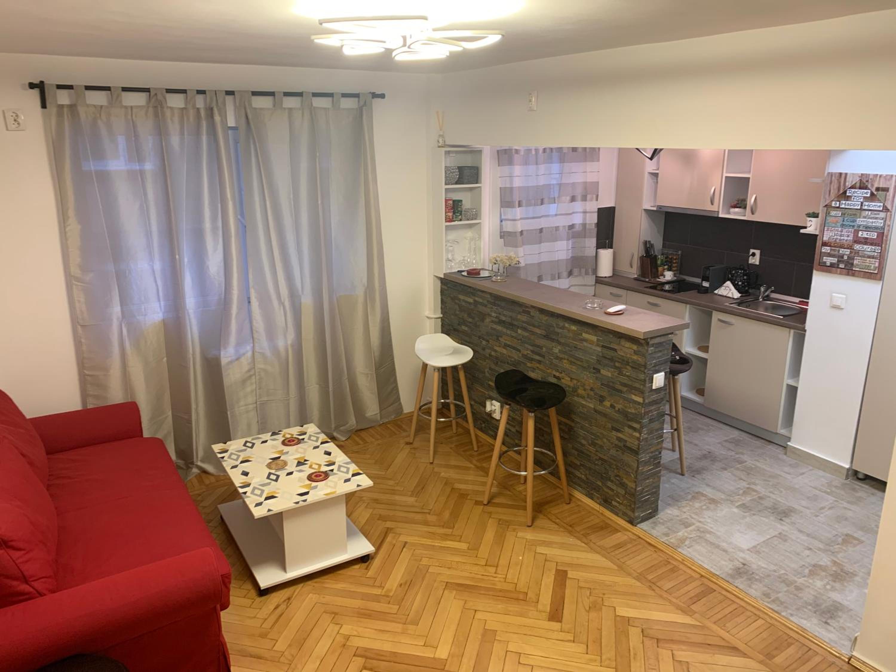 One-Bedroom Apartment - Photo 19