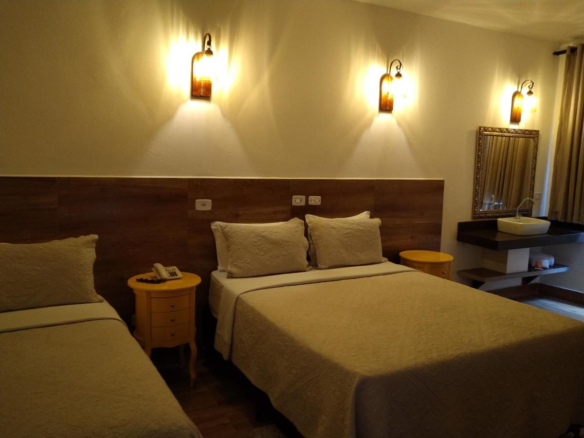 Deluxe Triple Room with Air Conditioning photo 1