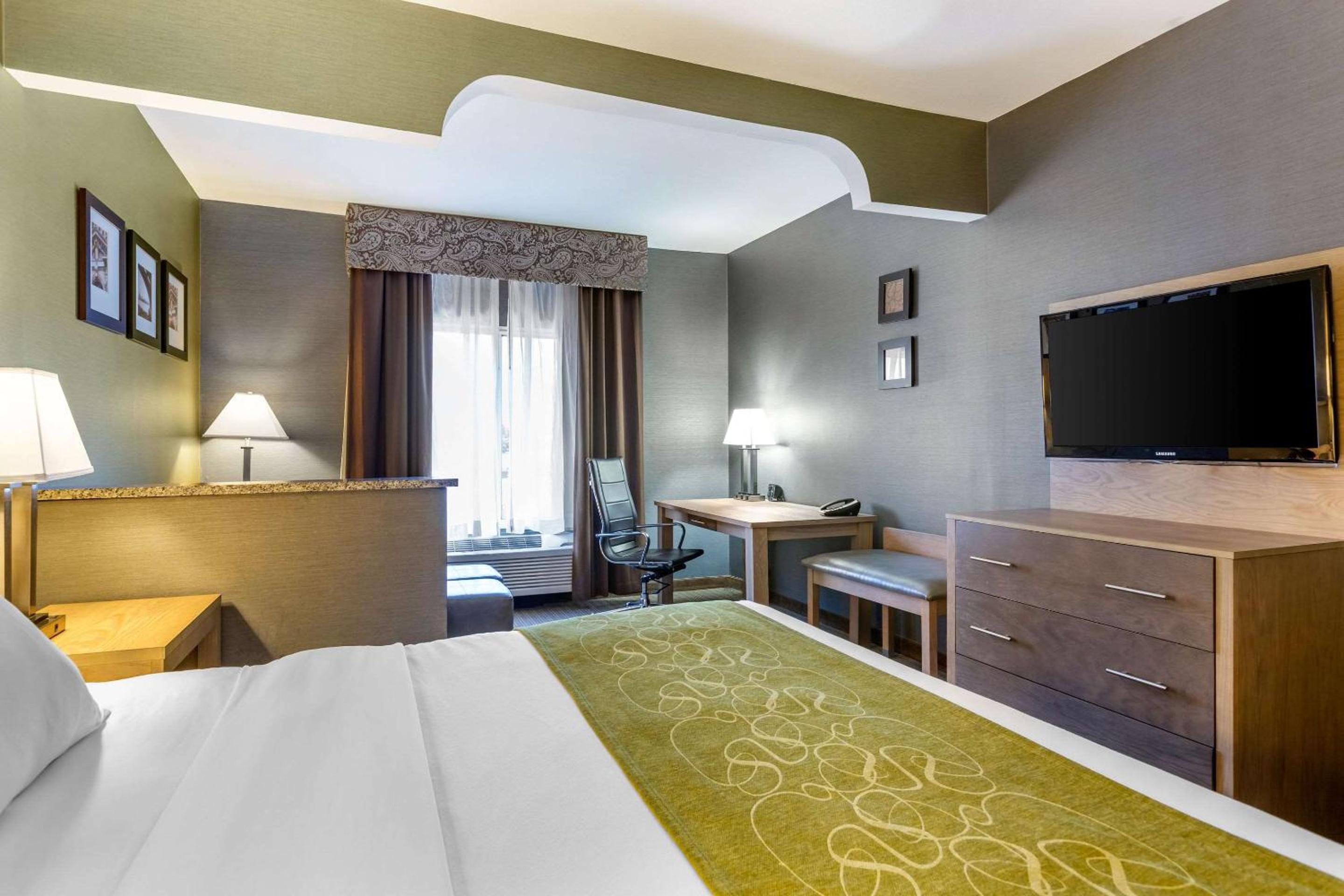 King Suite - Photo 9