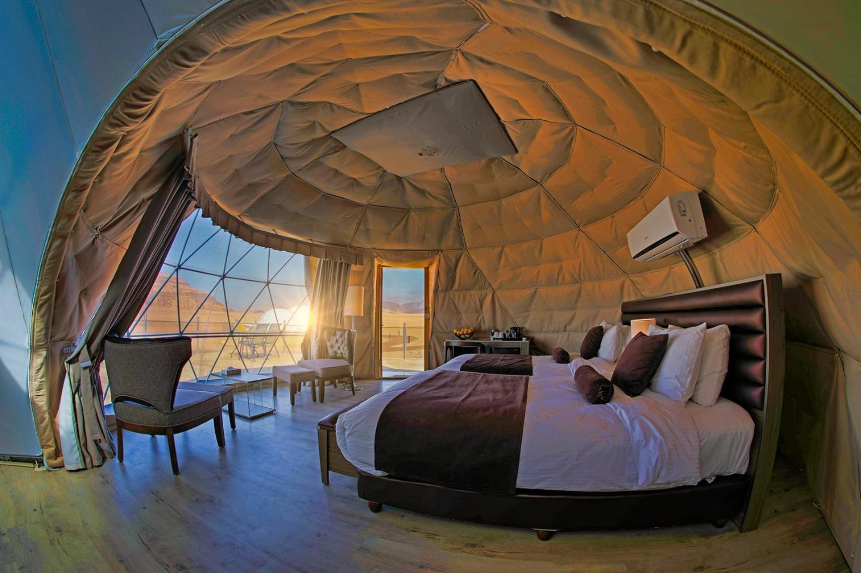 Junior Suite Pod Twin - Photo 2