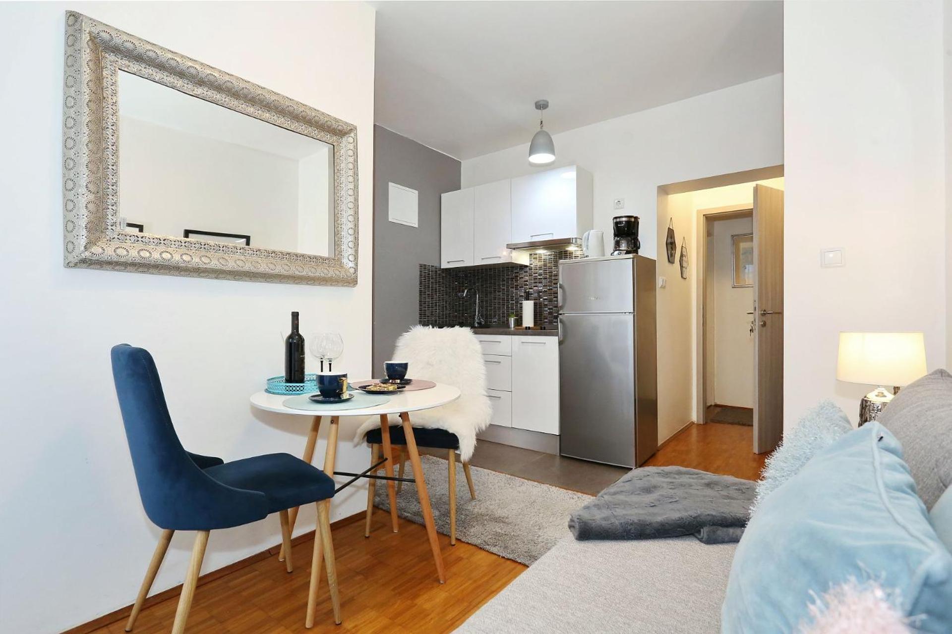 Apartment - Photo 26