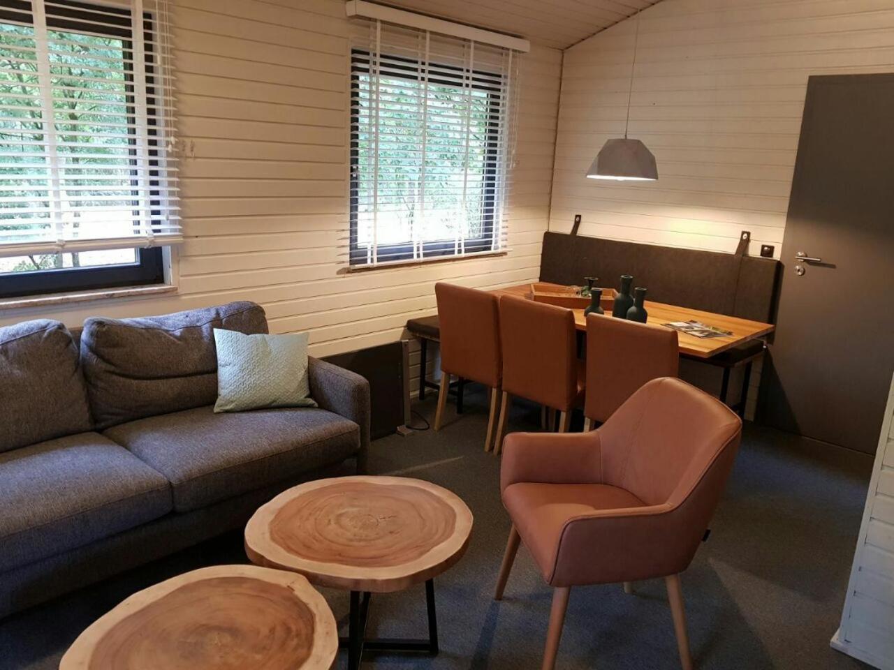Three-Bedroom Apartment photo 2