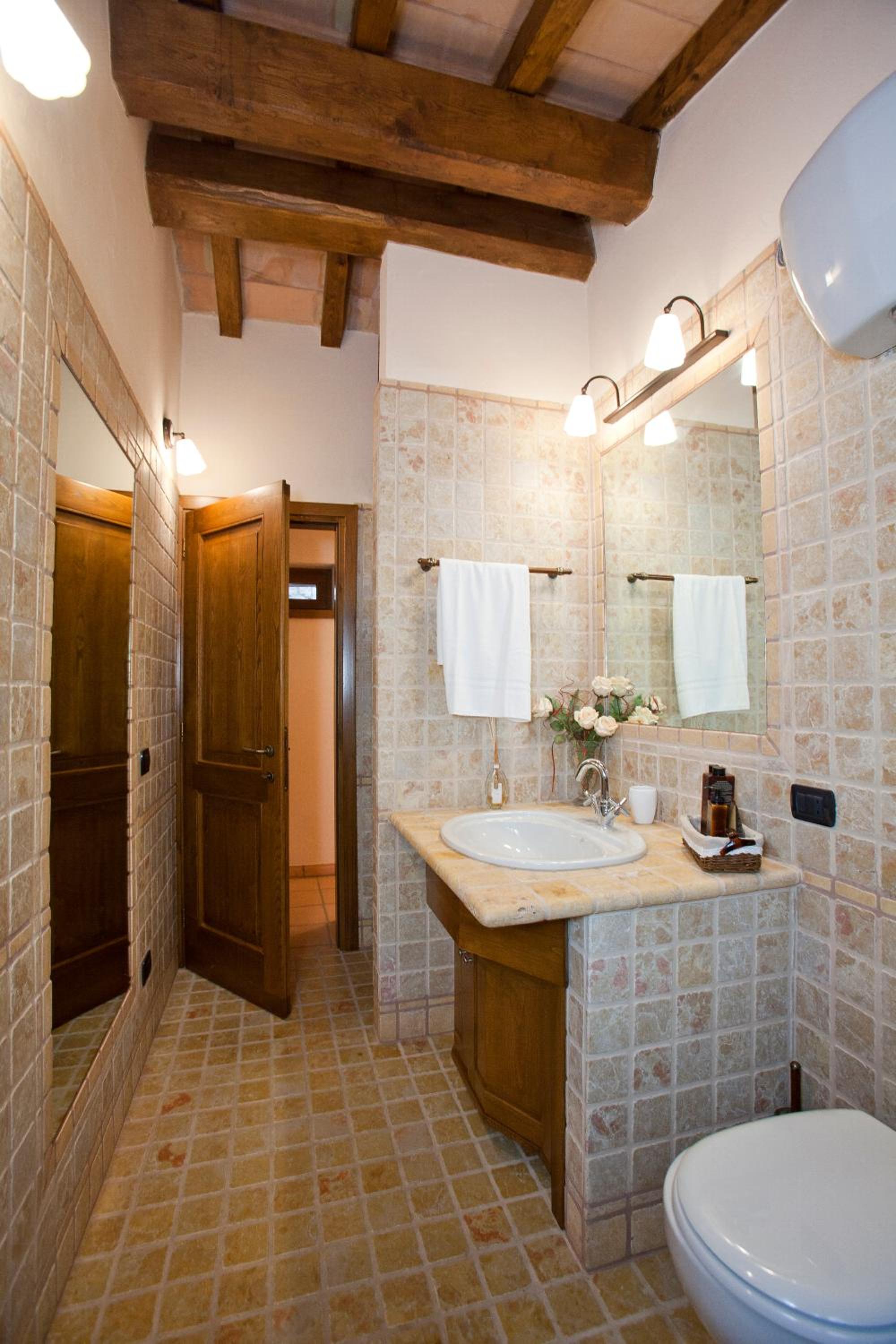 One-Bedroom Apartment with Spa Access - Photo 2