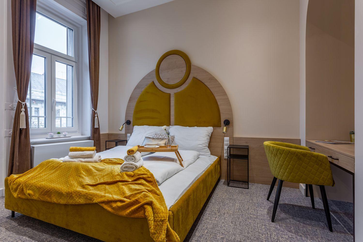 Suite with Balcony