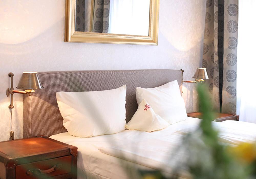 Classic Single Room