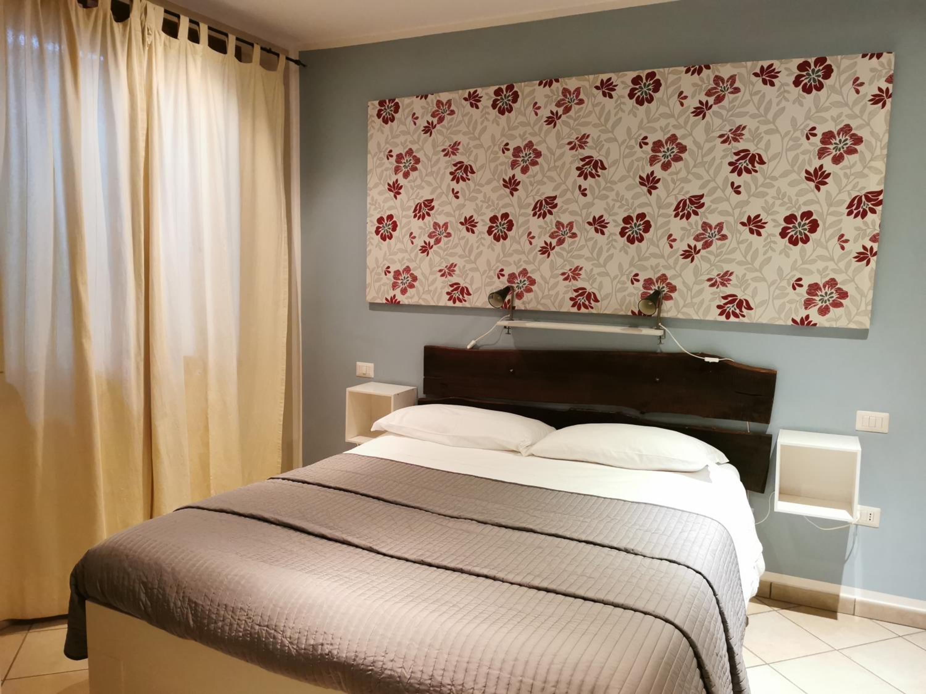 Double Room with Private Bathroom photo 2