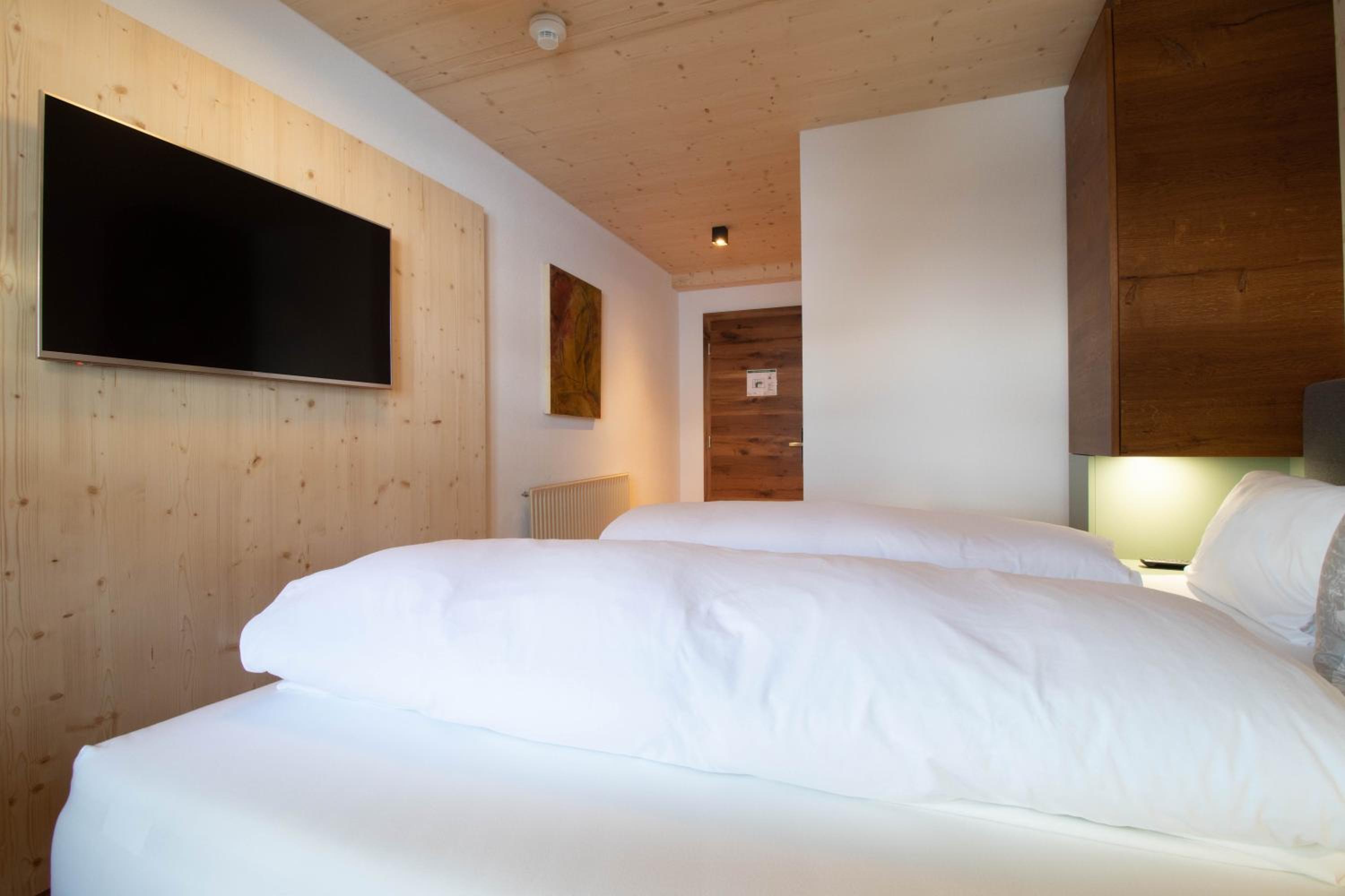 Double Room with Balcony photo 3