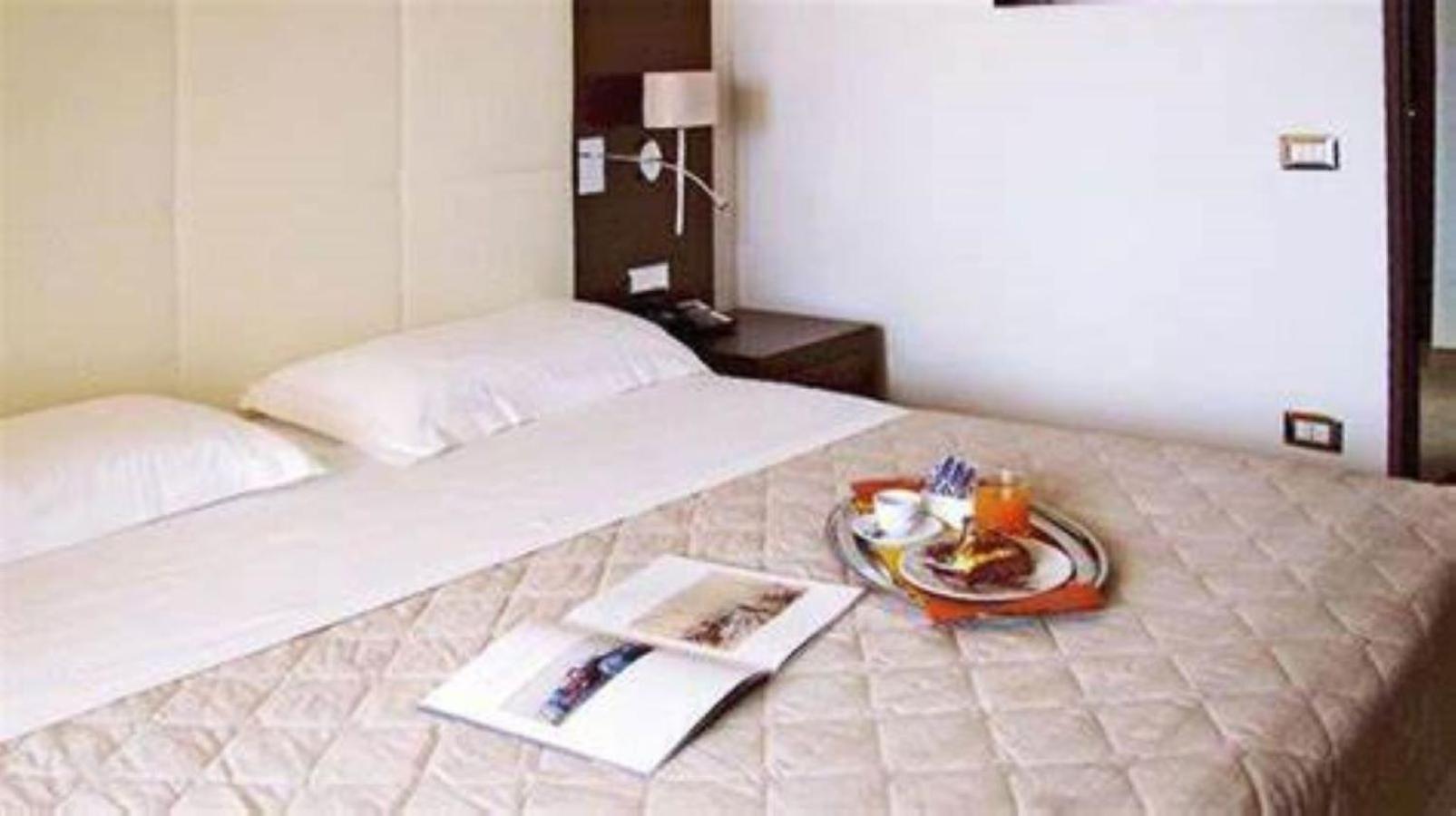Double Room With Balcony photo 1