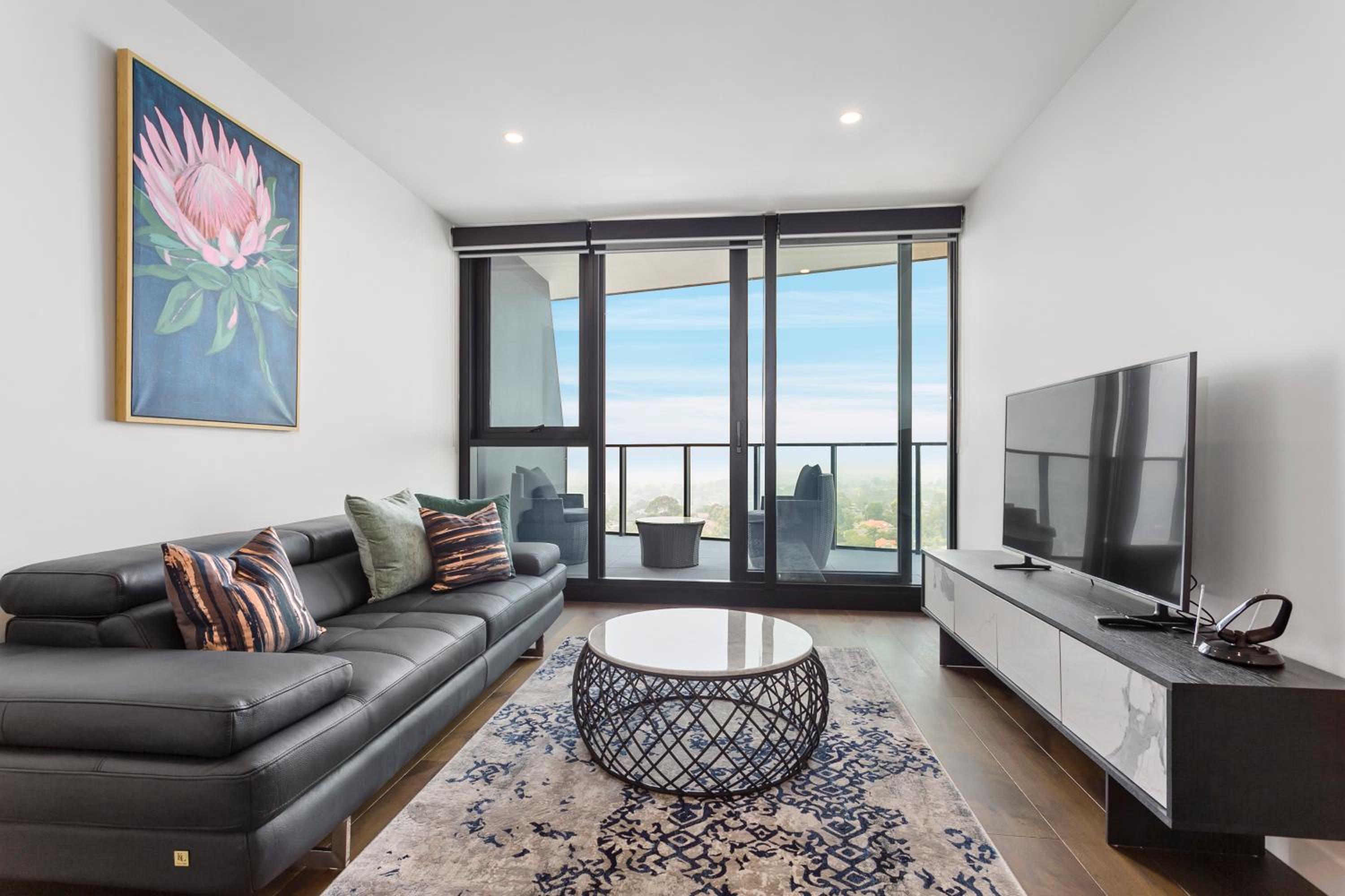 Two Bedroom Deluxe Apartment photo 2