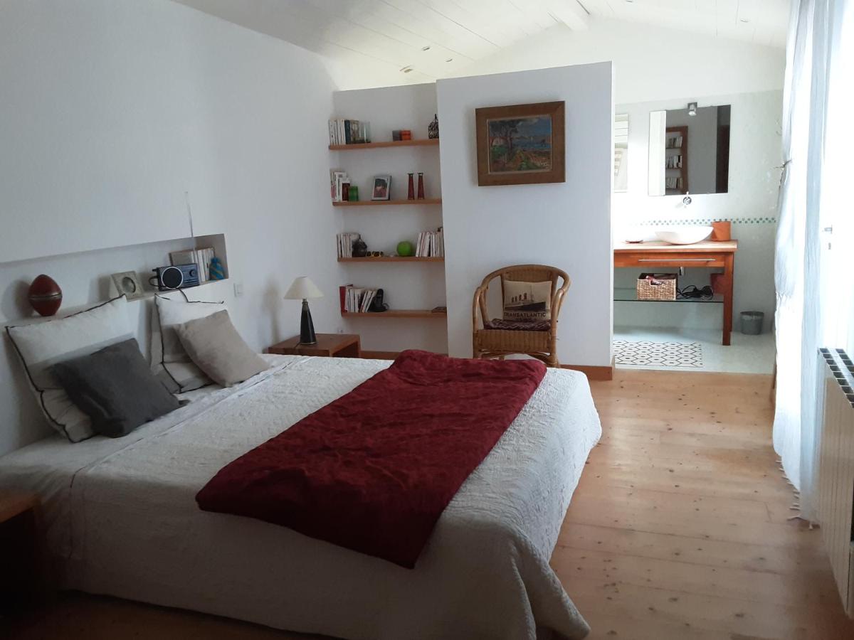 Double Room with Patio photo 3