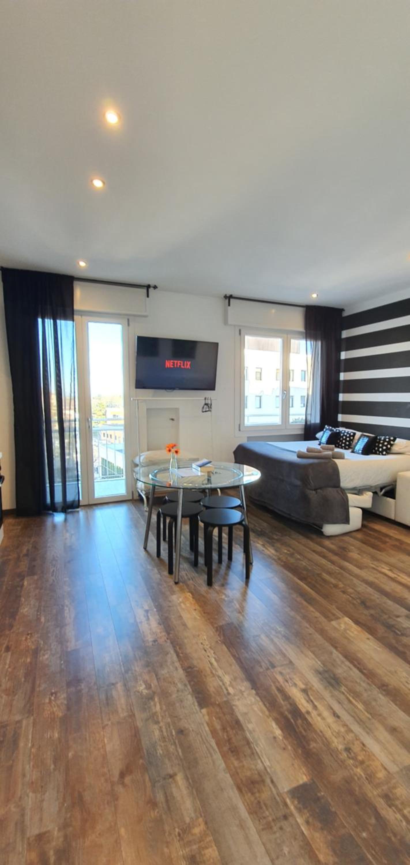 Studio with Terrace
