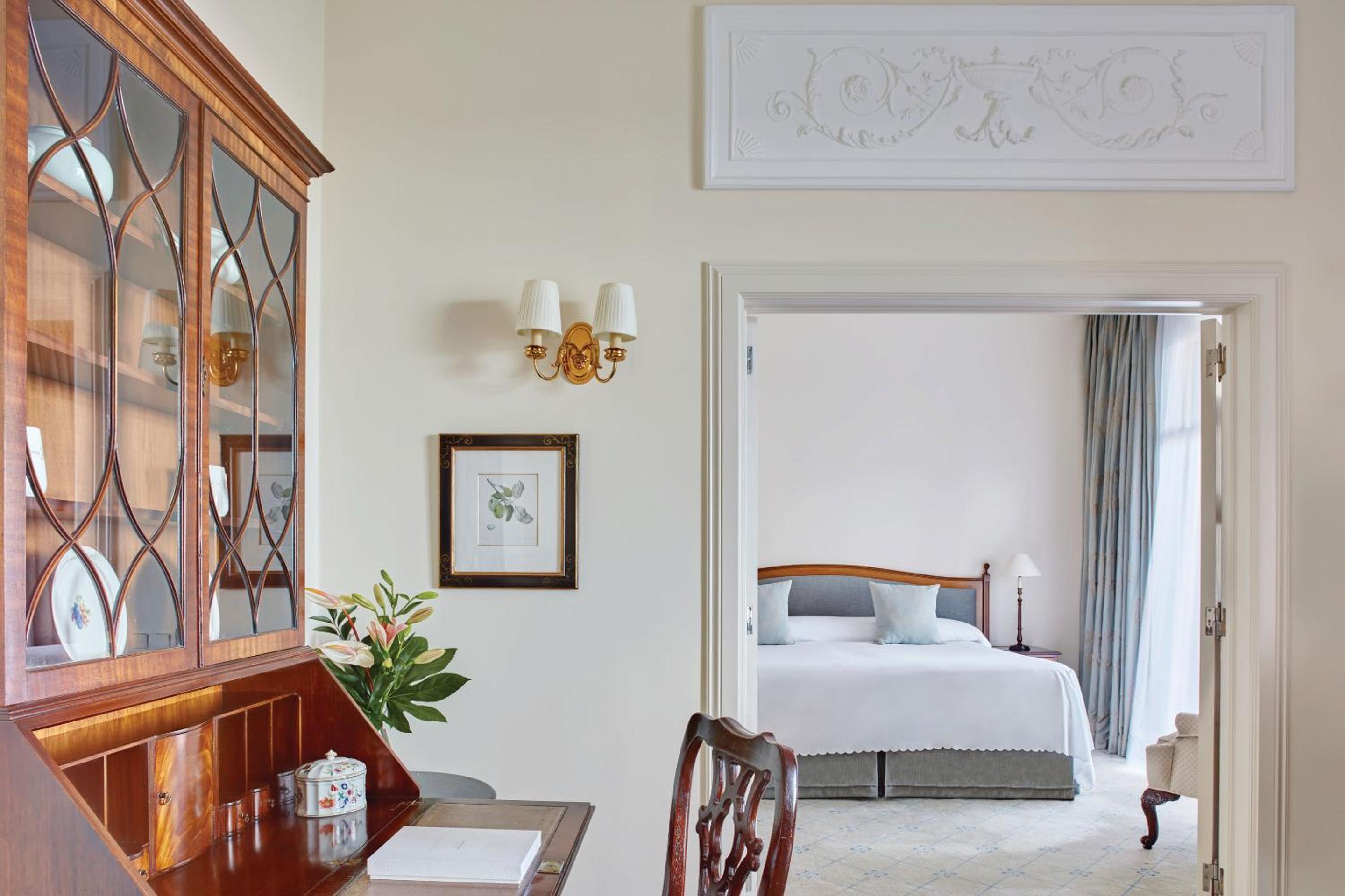 Superior Suite - Photo 1
