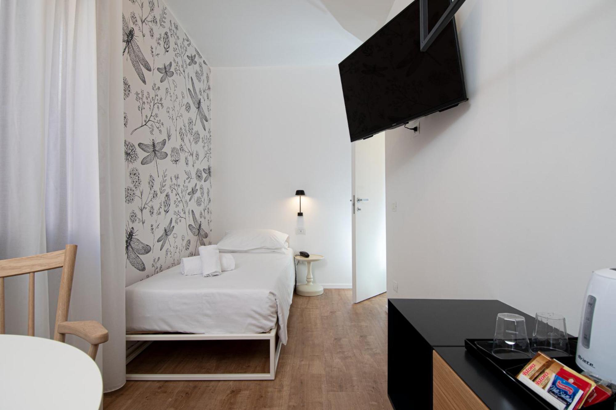Single Room photo 1