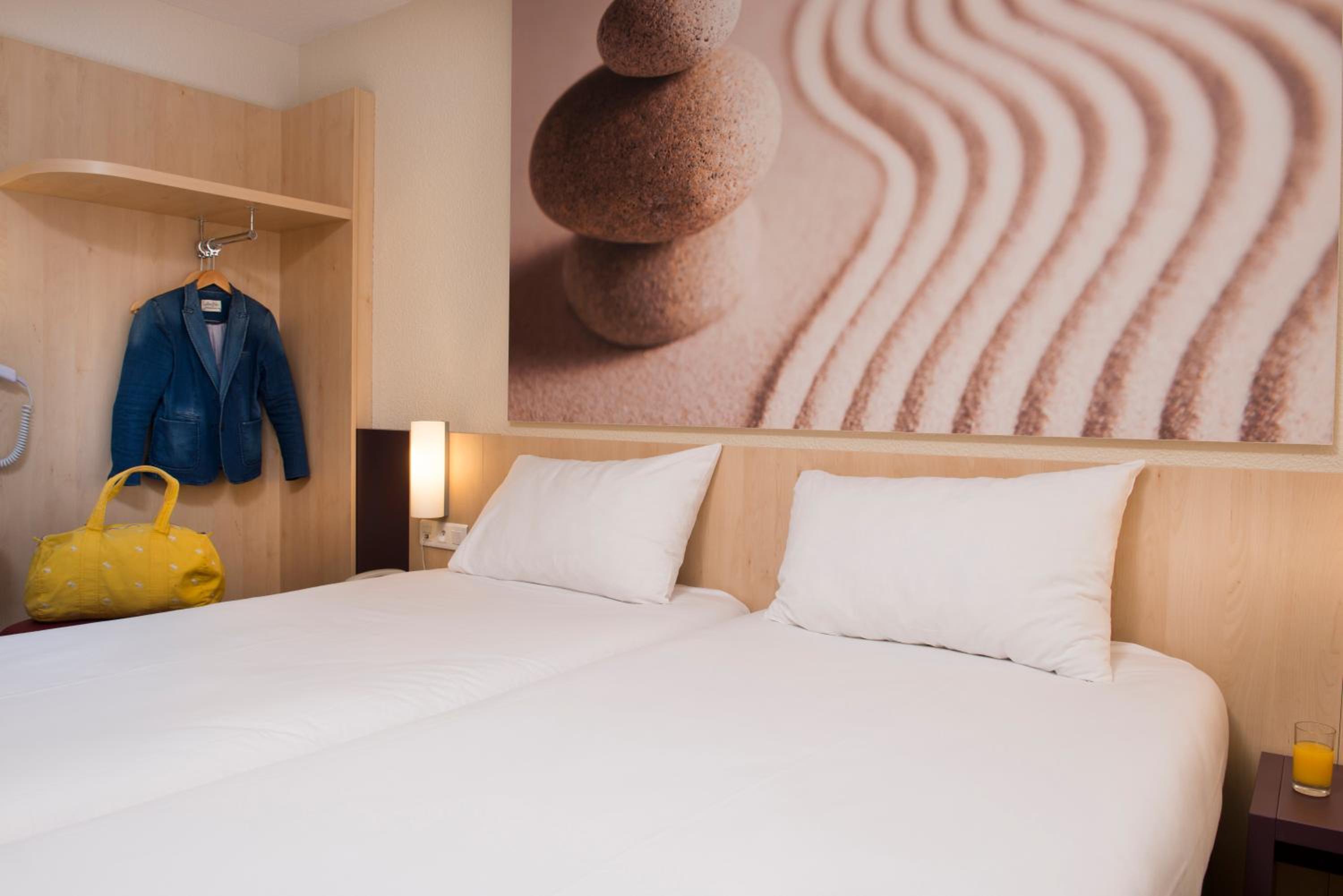 Standard Triple Room - Photo 5