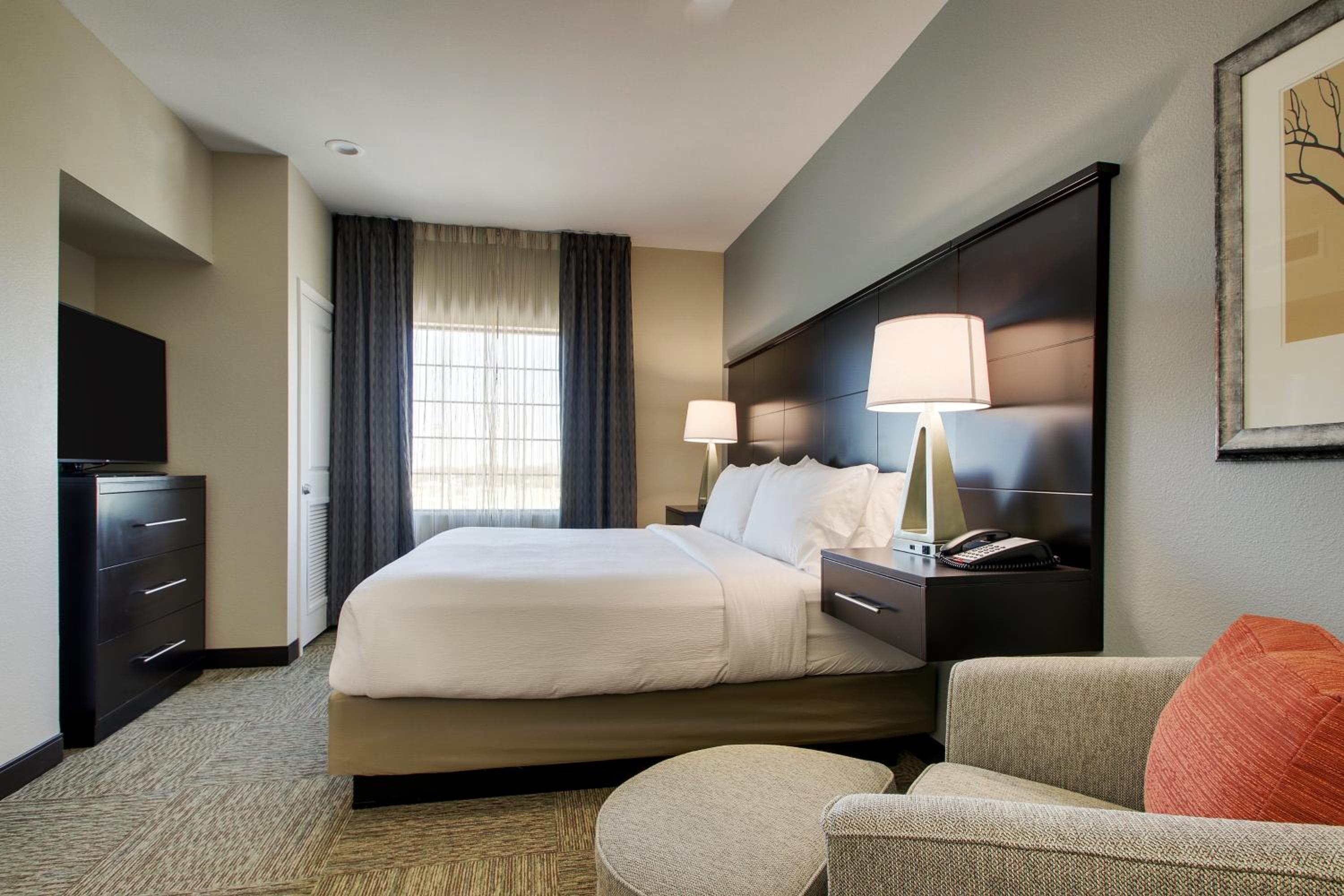 King Room - Hearing Access - Non-Smoking photo 1