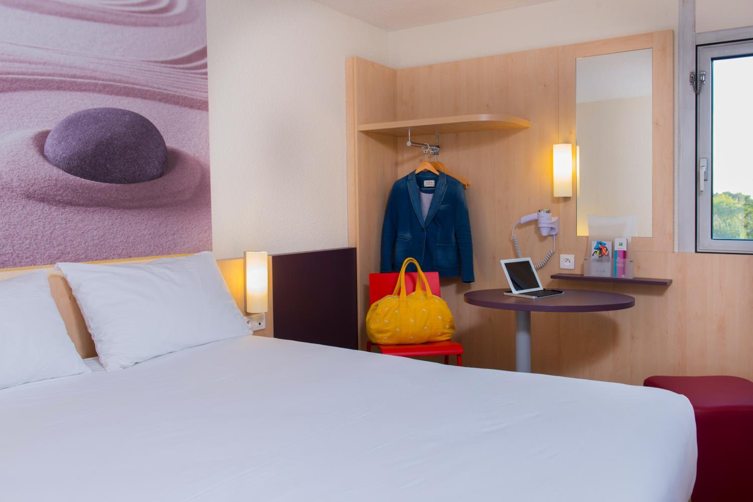Standard Double Room - Photo 4