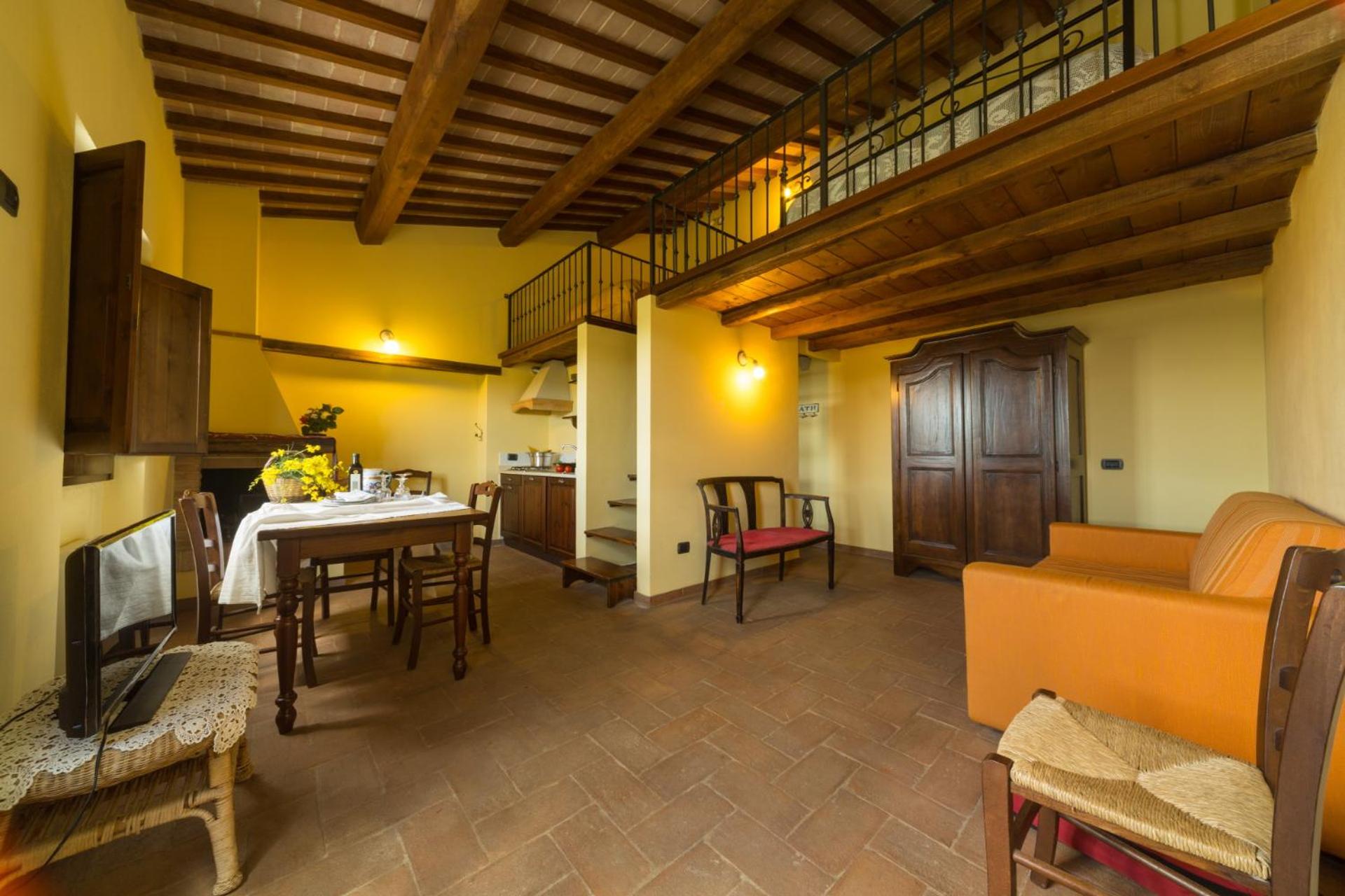 Maisonette photo 1