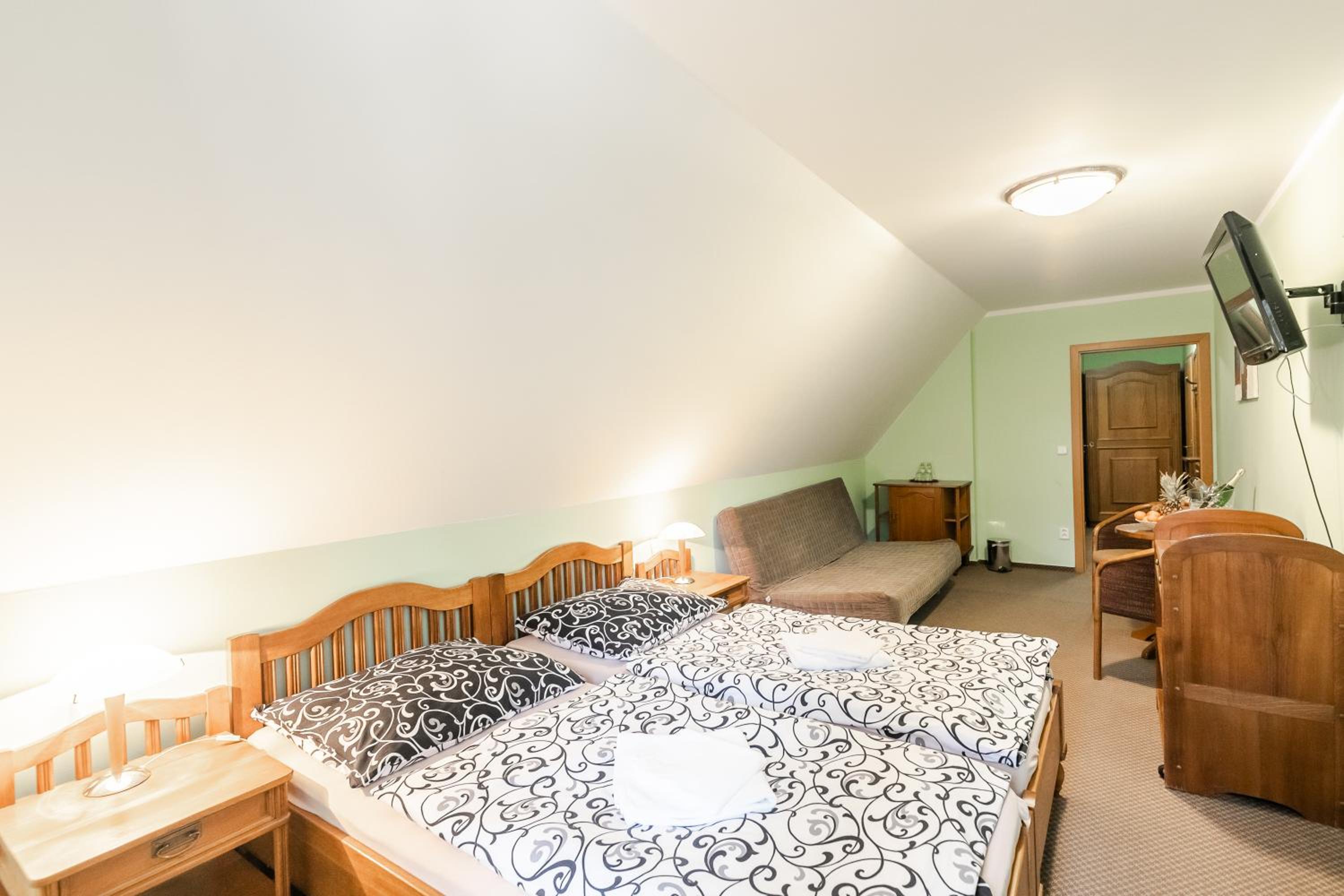 Superior Triple Room photo 3