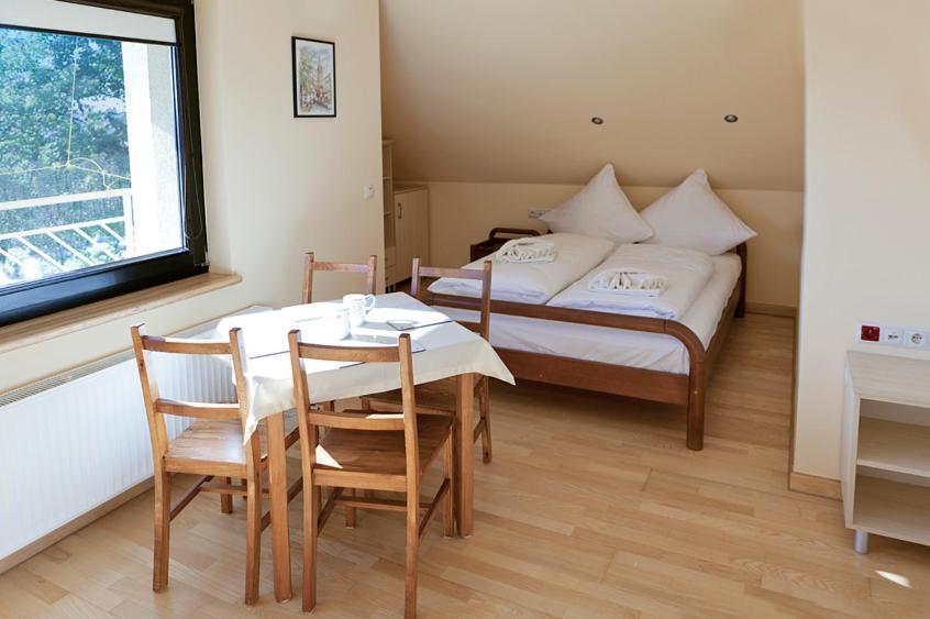 Double Room photo 1