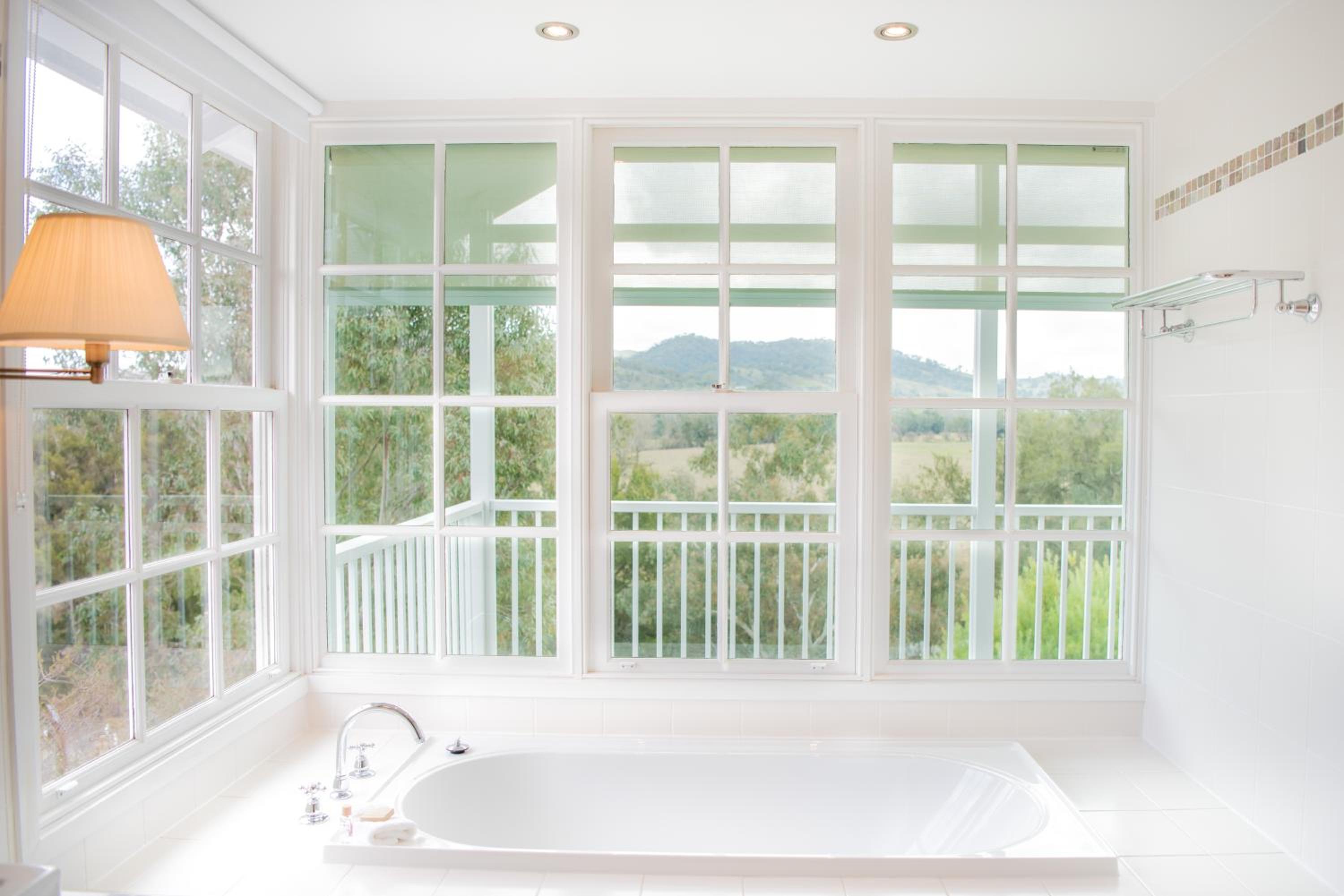 King Room with Large Balcony and Valley View photo 3