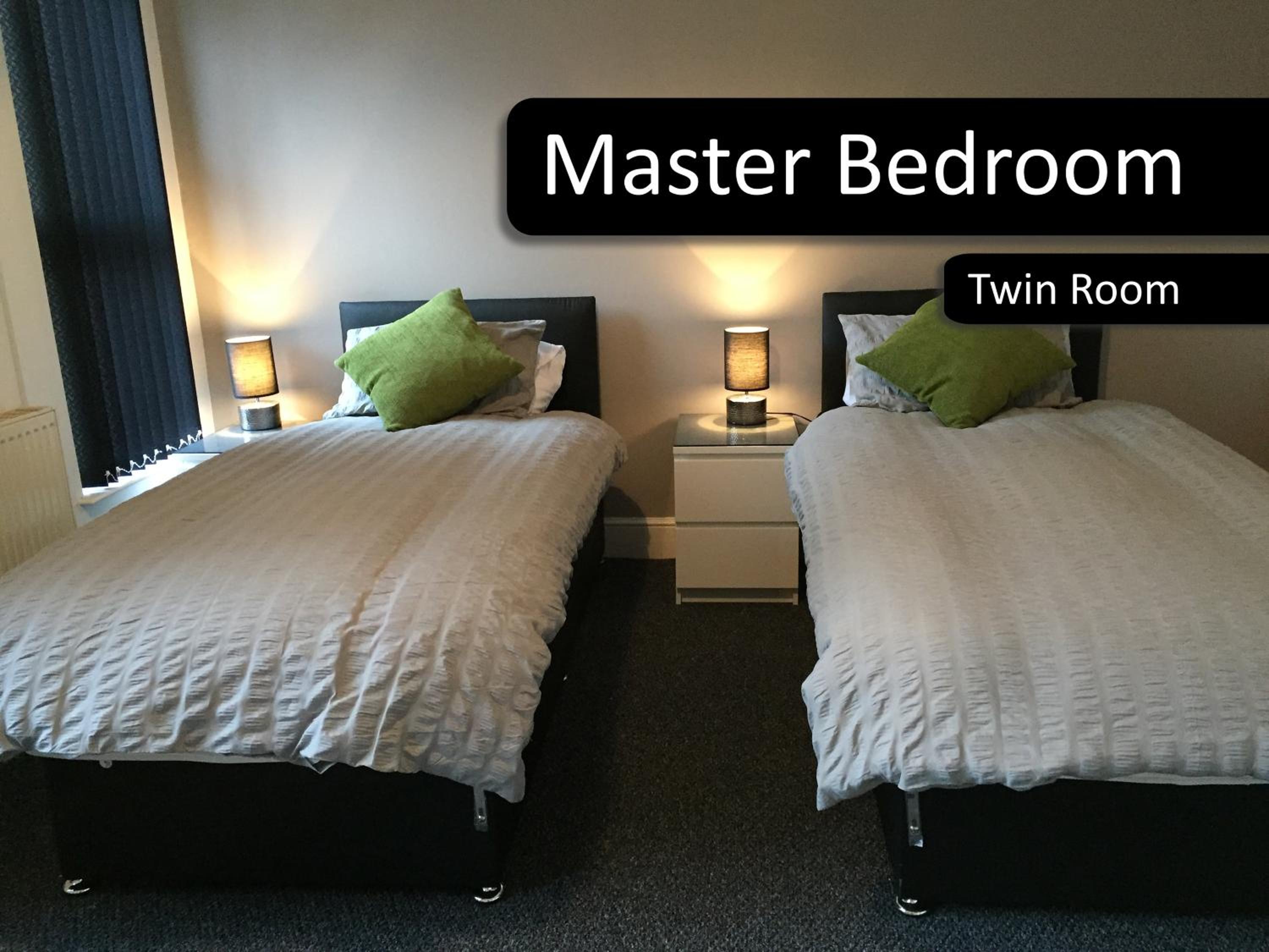 Two-Bedroom House photo 1