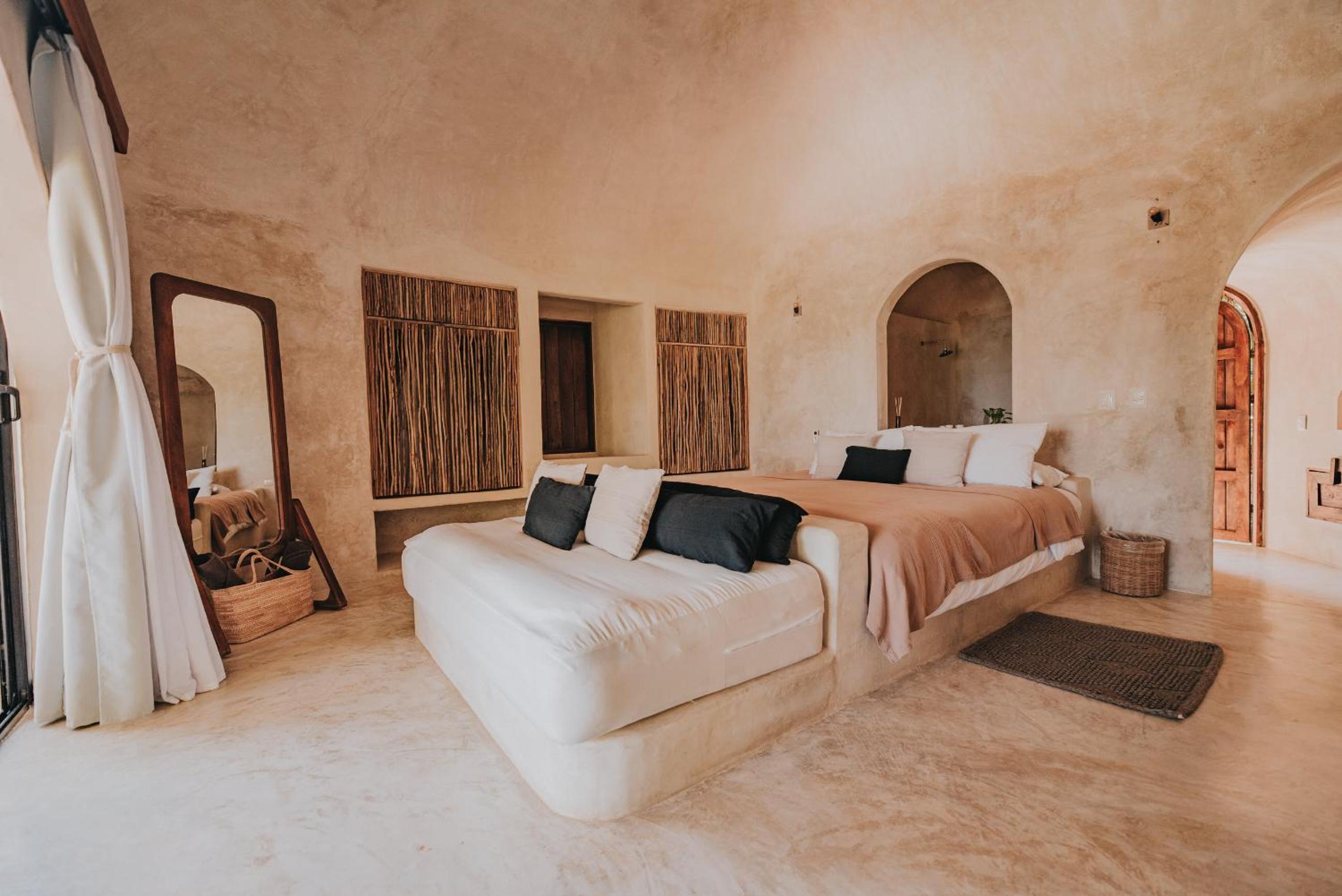 Double or Twin Room with Pool View - Photo 1