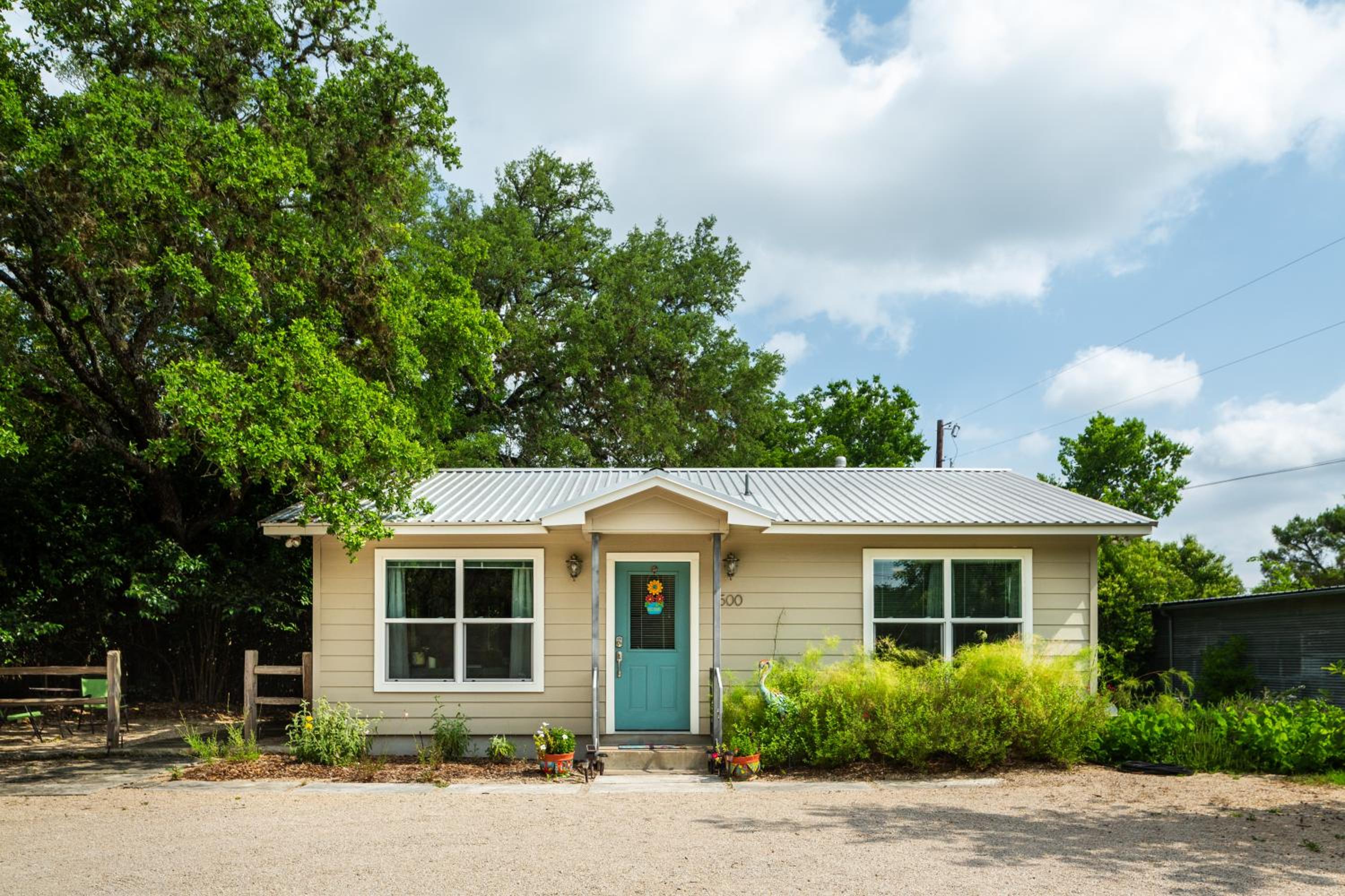 Two-Bedroom House photo 2