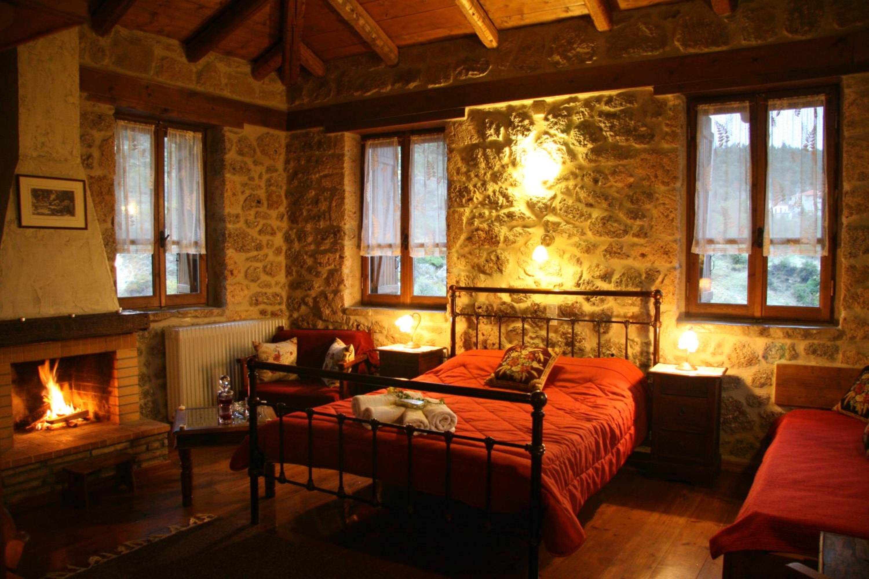 Luxury Suite photo 2