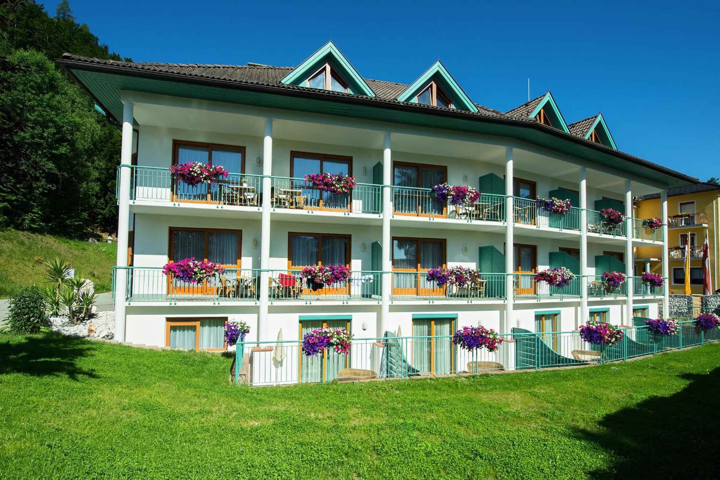 Double Room with Balcony photo 3