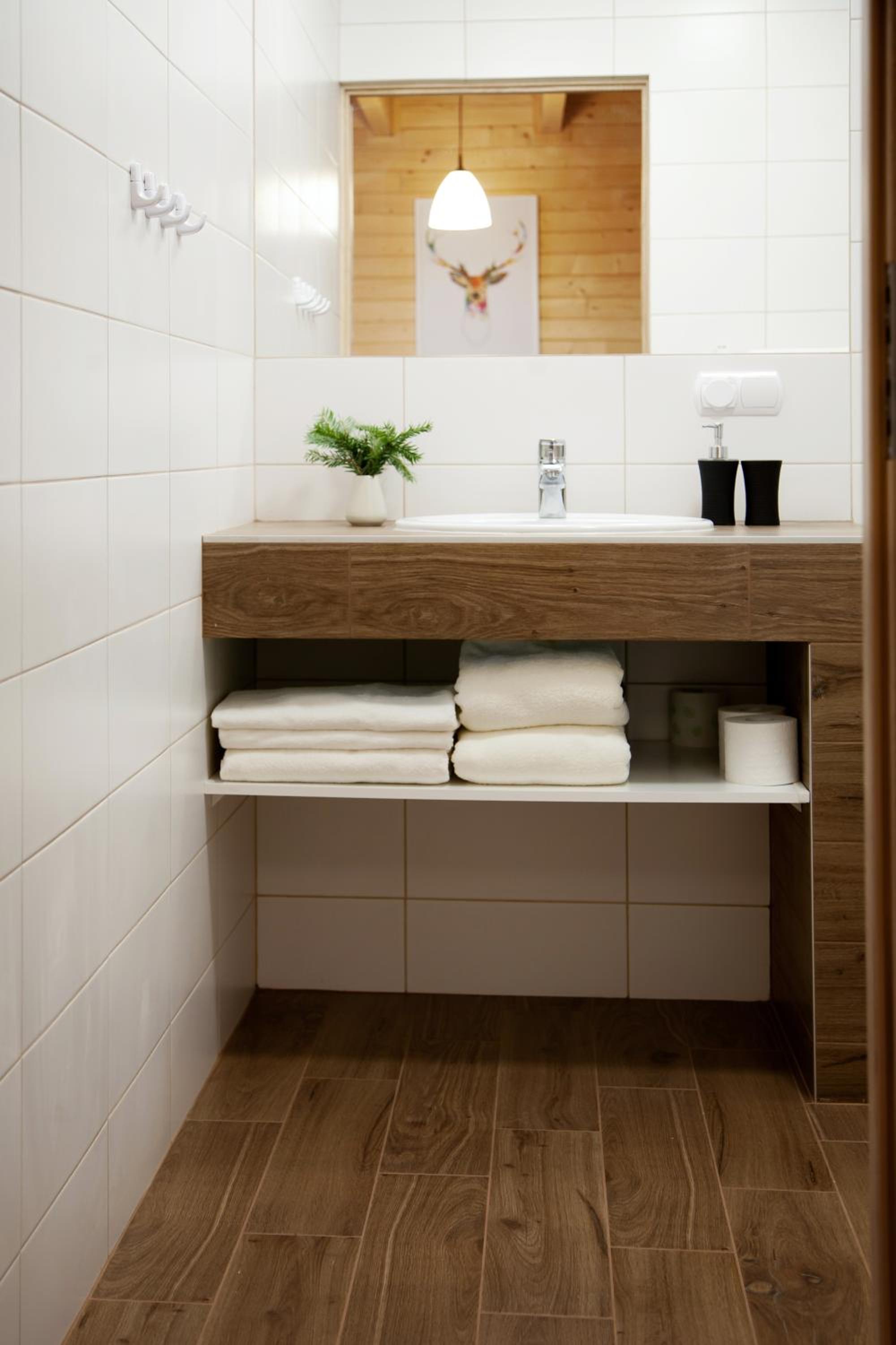 Apartment - Split Level - Photo 13