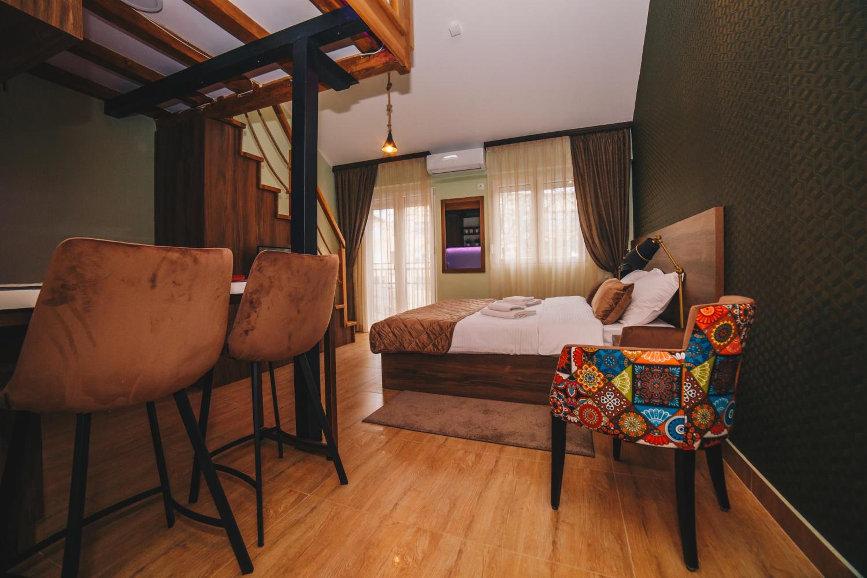 Deluxe Double Room photo 3
