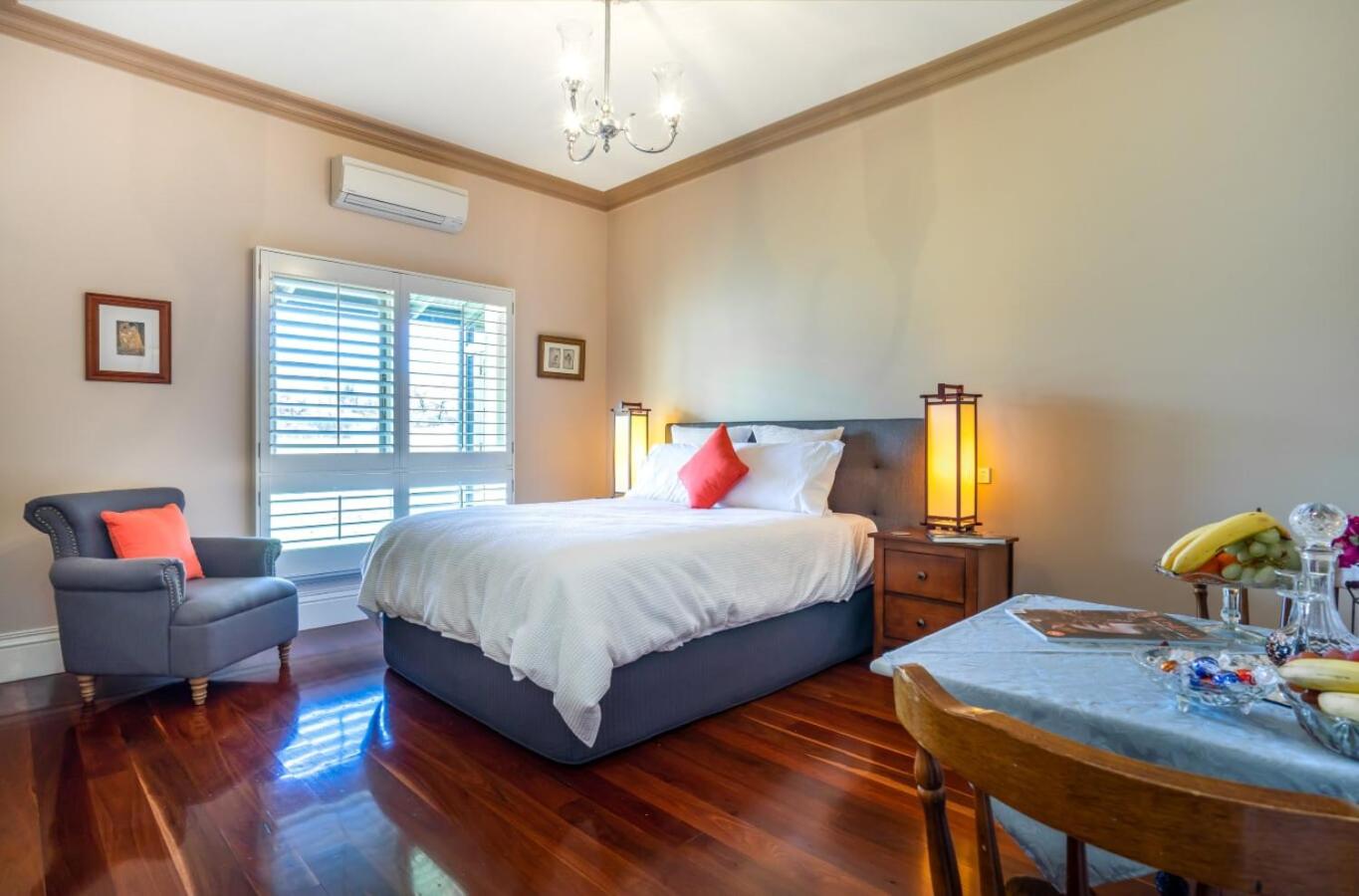 Omaroo Suite photo 1