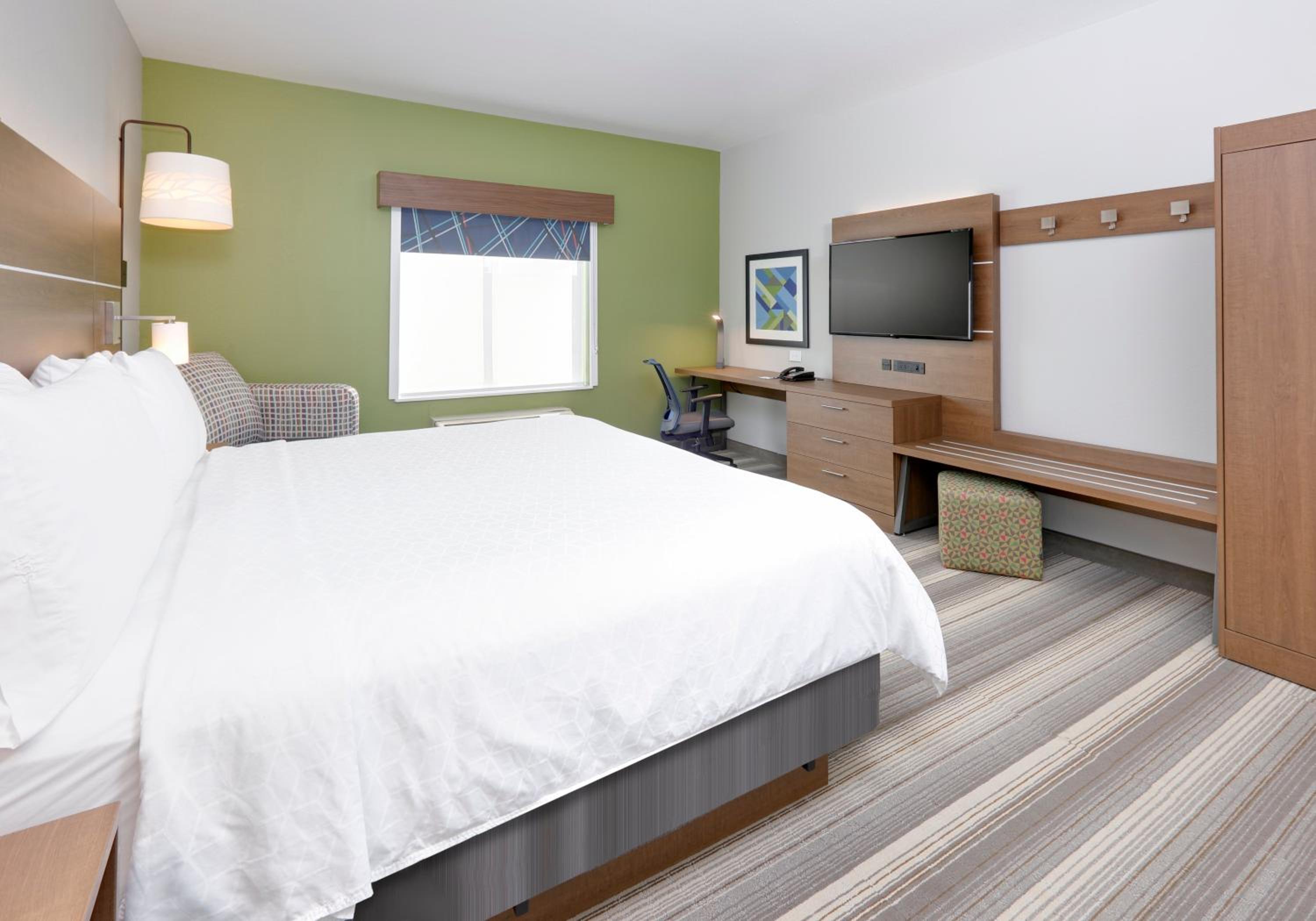 Standard King Room - Photo 1