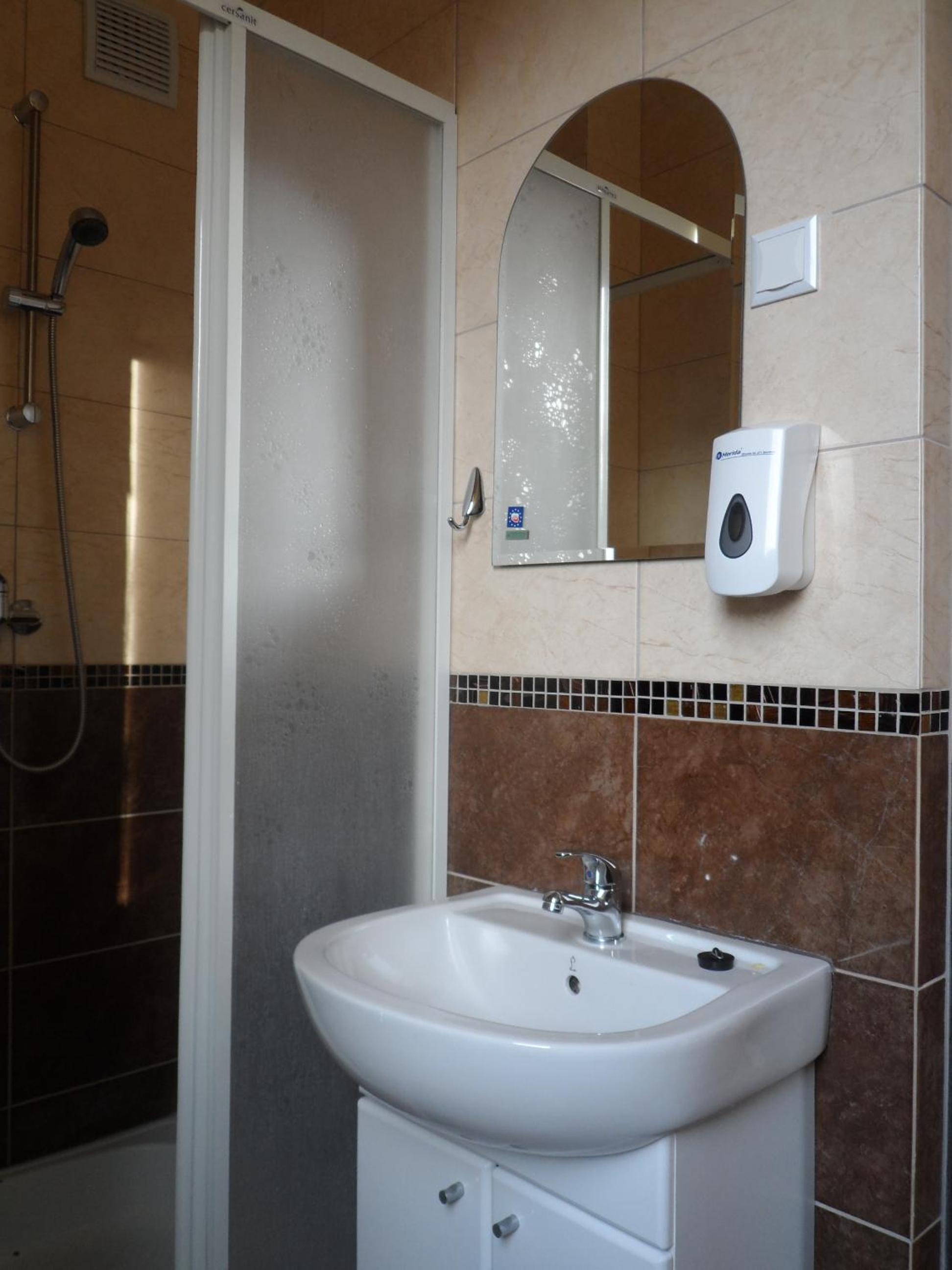 Deluxe Quadruple Room photo 3