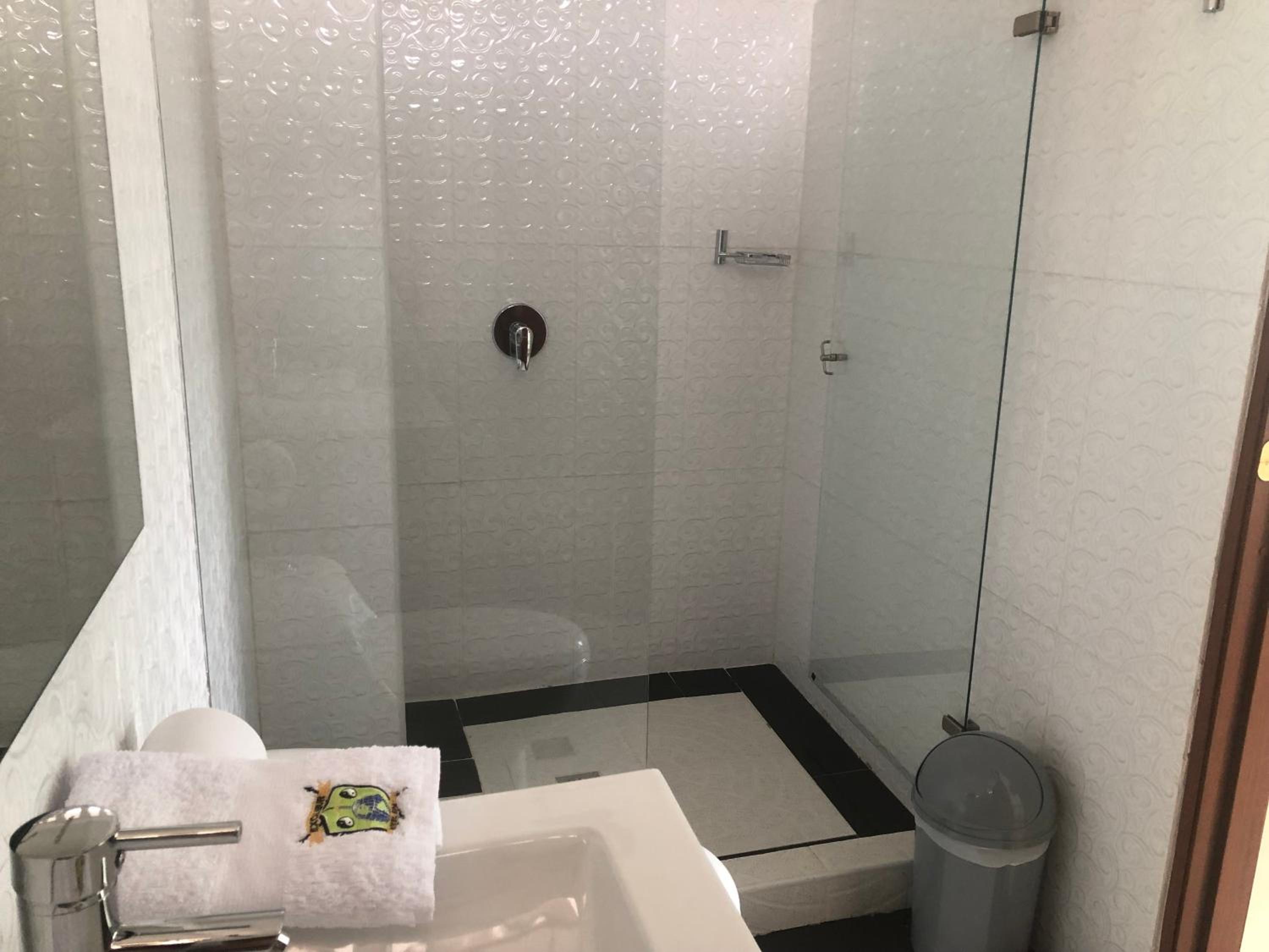 Comfort Triple Room with Shower photo 2