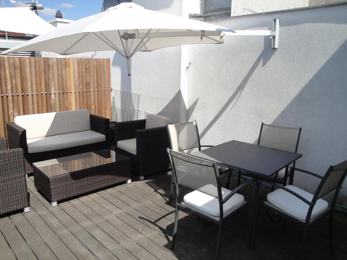 One-Bedroom Apartment with Private Terrace - Penthouse