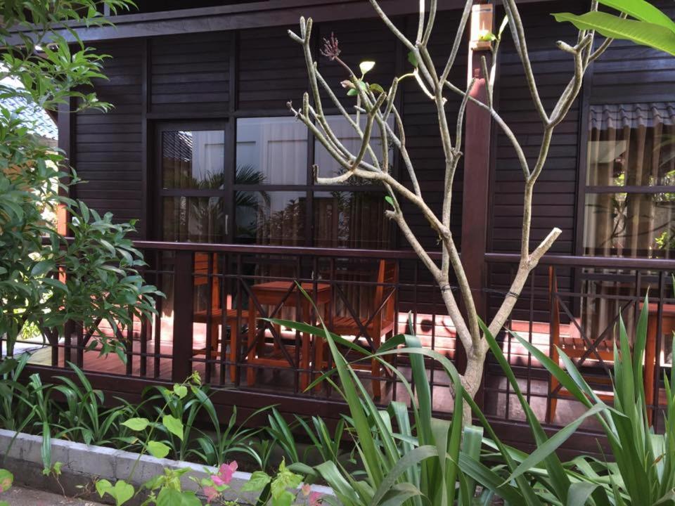 Adjoining Double Room - Photo 14