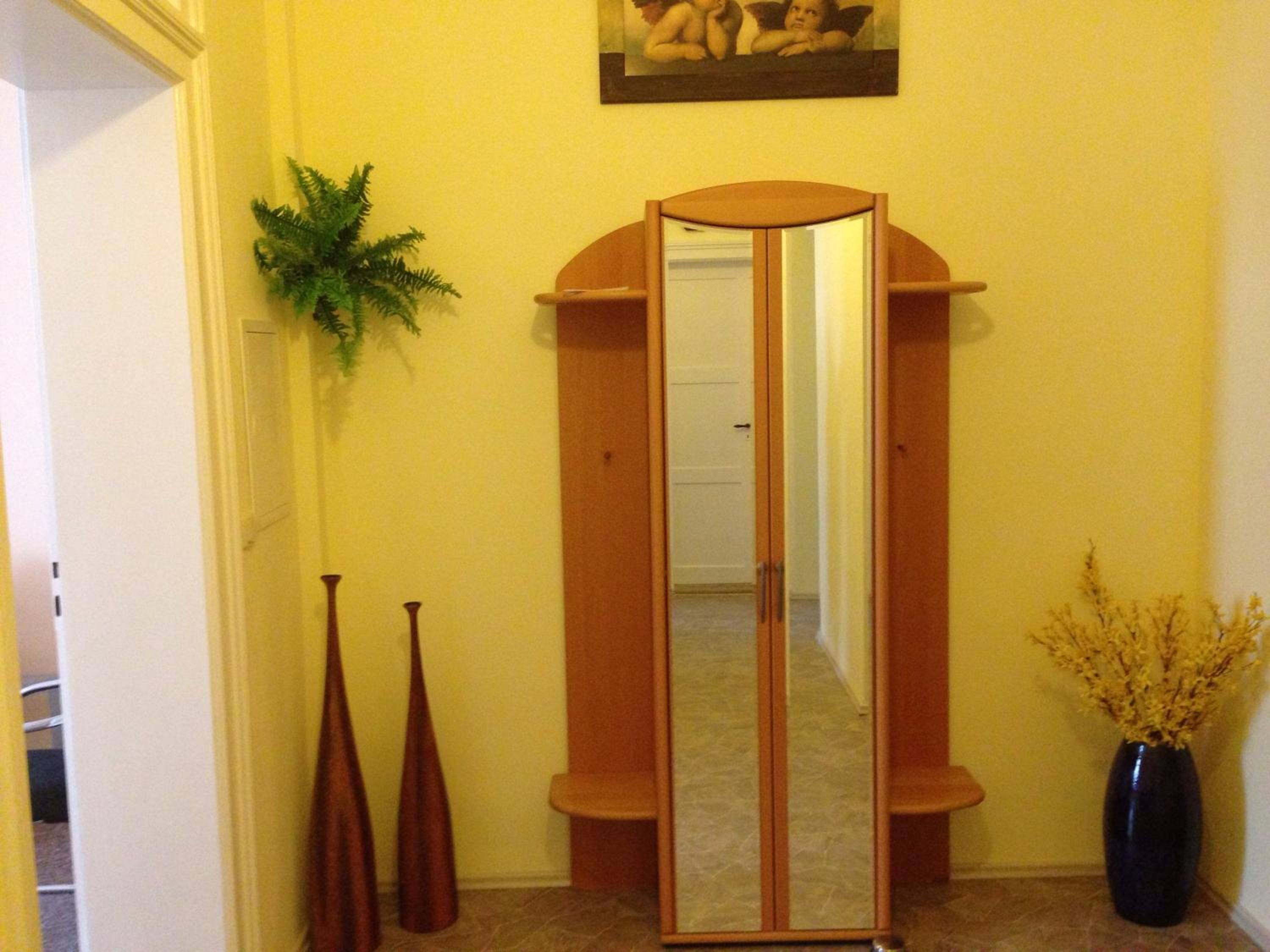 Two-Bedroom Apartment - Photo 30