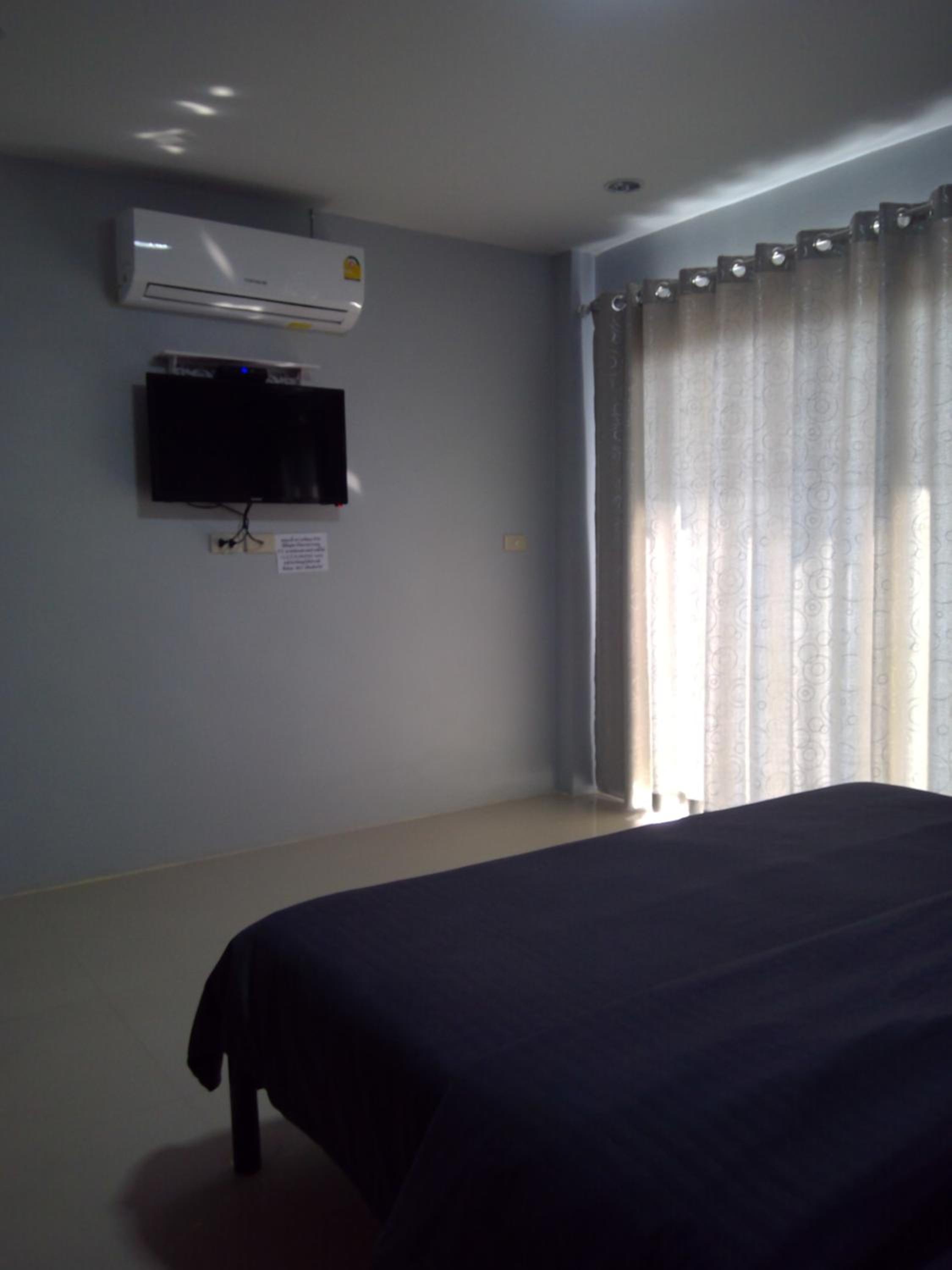 Budget Double Room - Photo 4