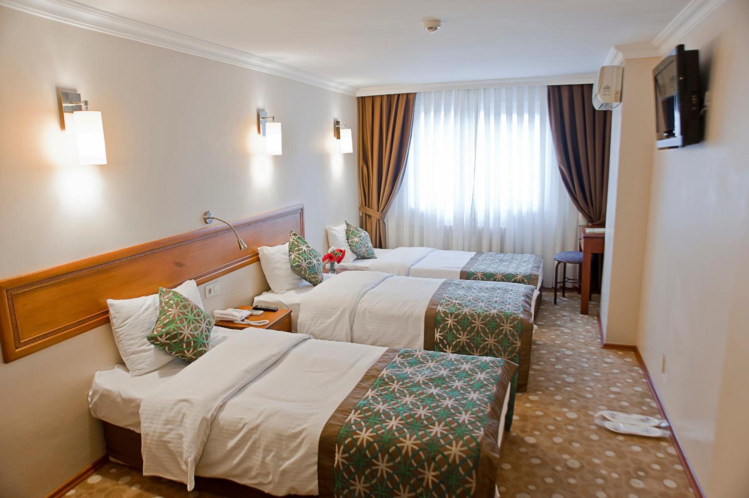 Standard Triple Room photo 1