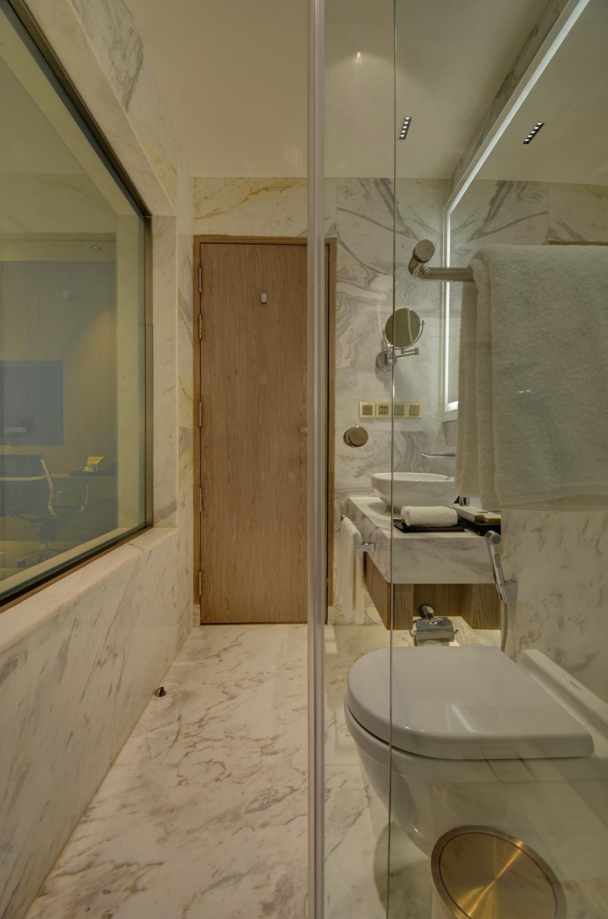 Deluxe Double Room - Photo 7