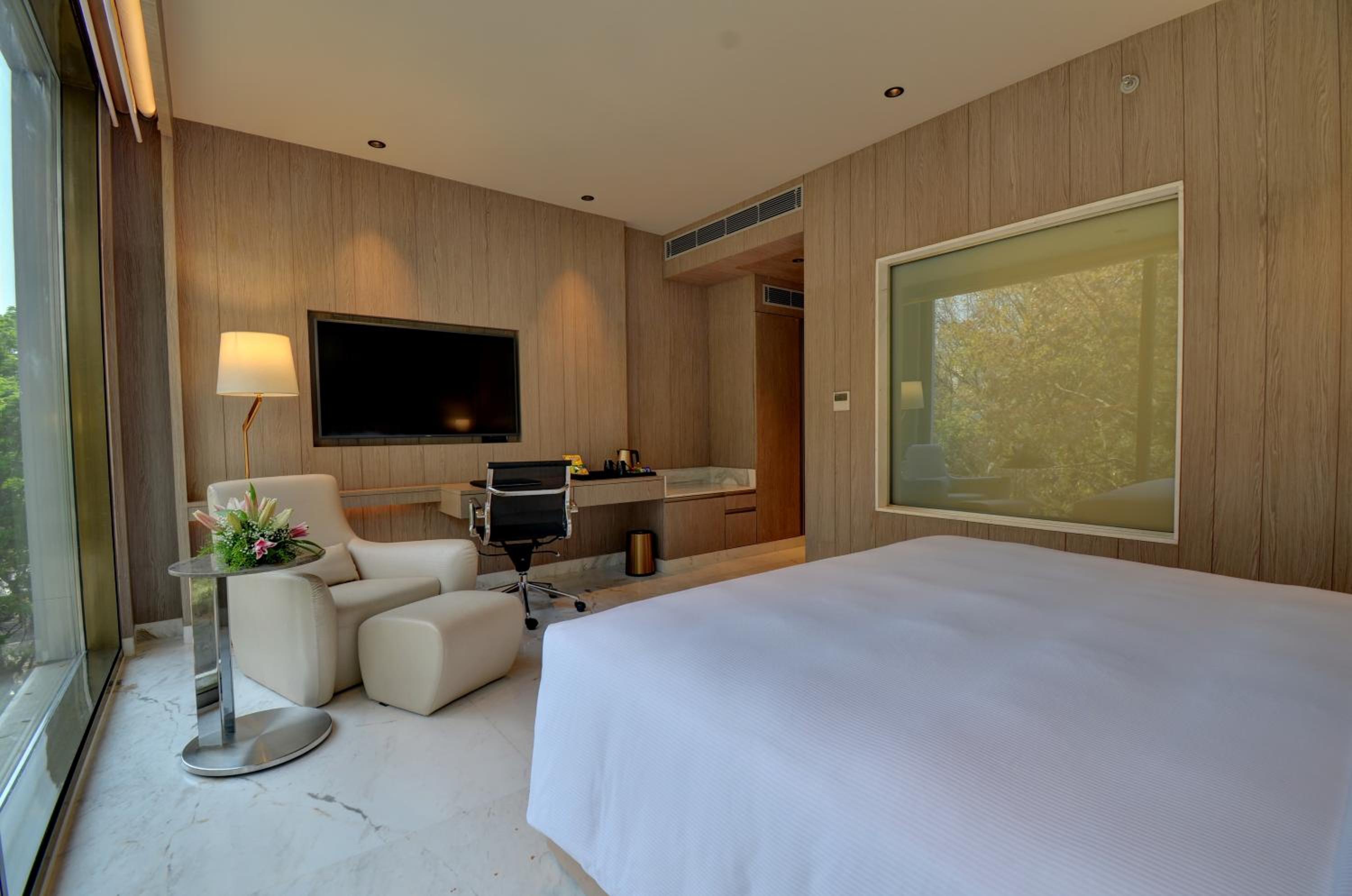 Deluxe Double Room - Photo 4