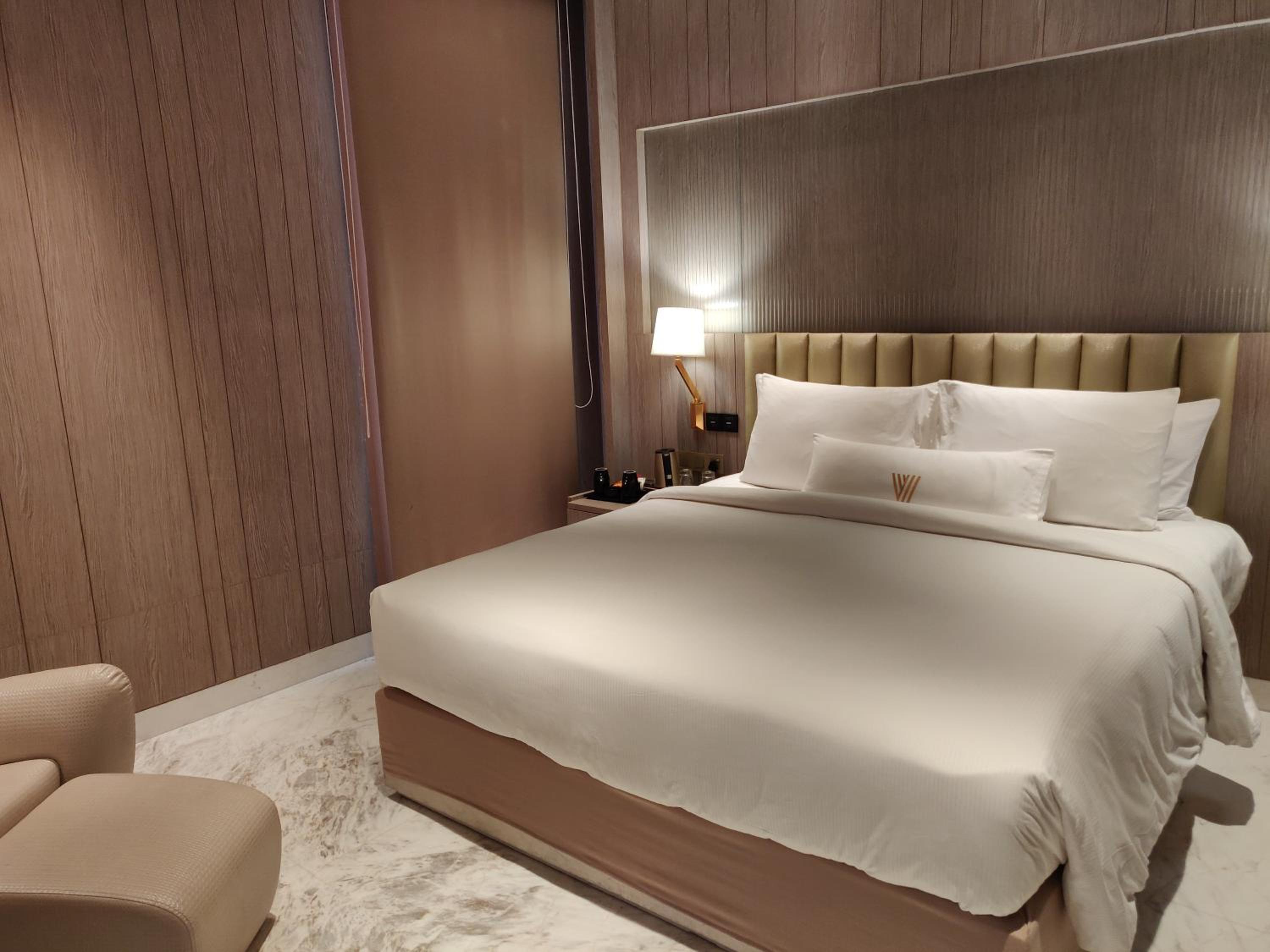Superior Double Room - Photo 8