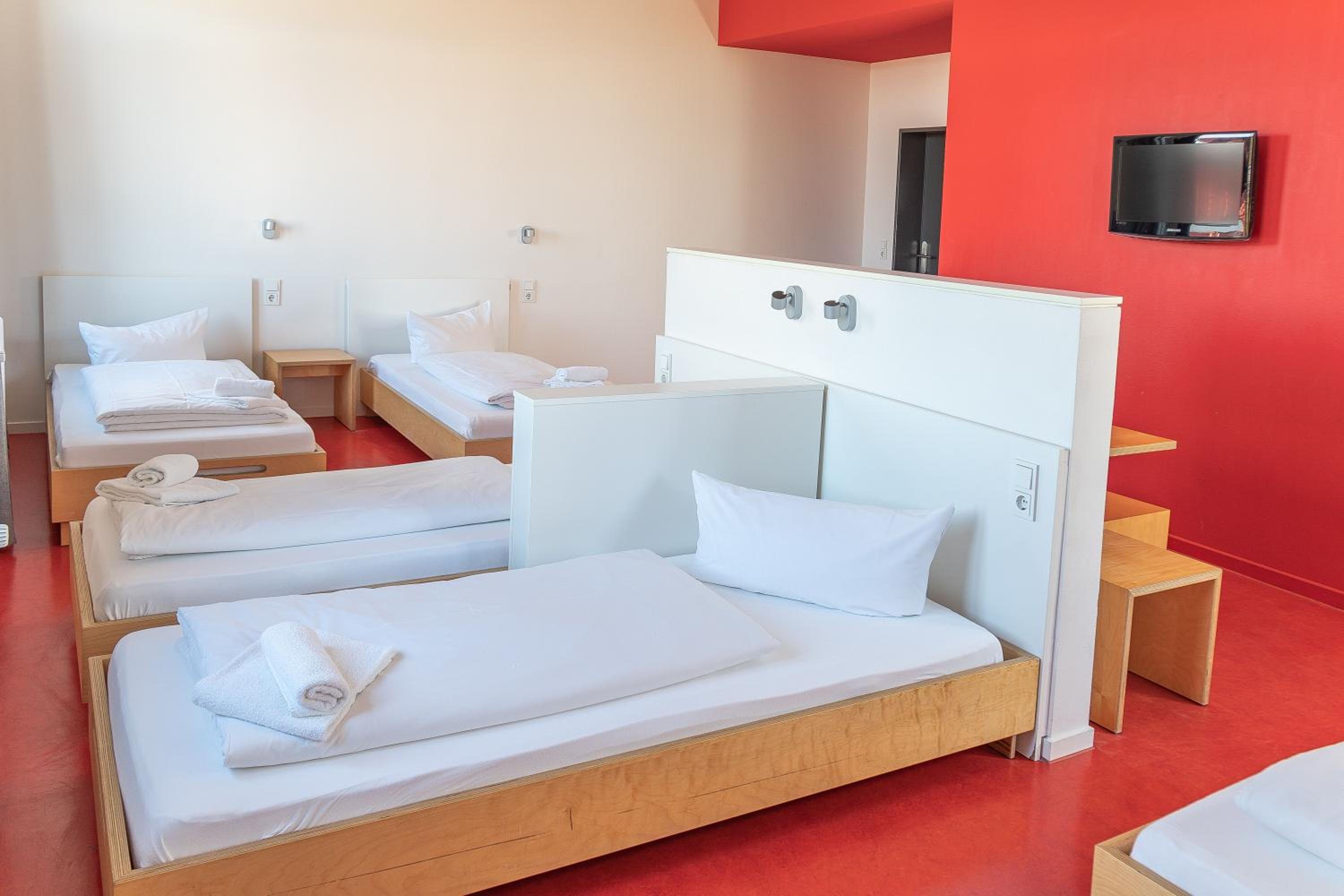 Sextuple Room - Photo 3