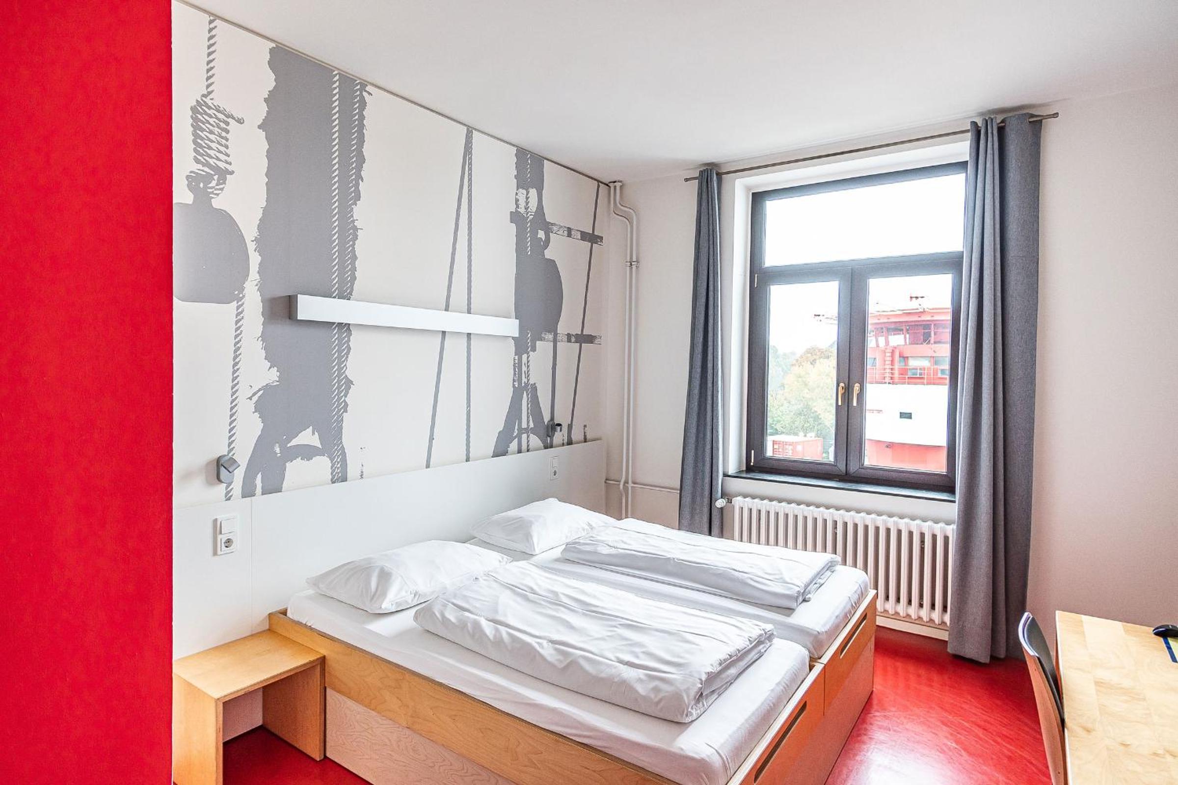 Double Room - Photo 6