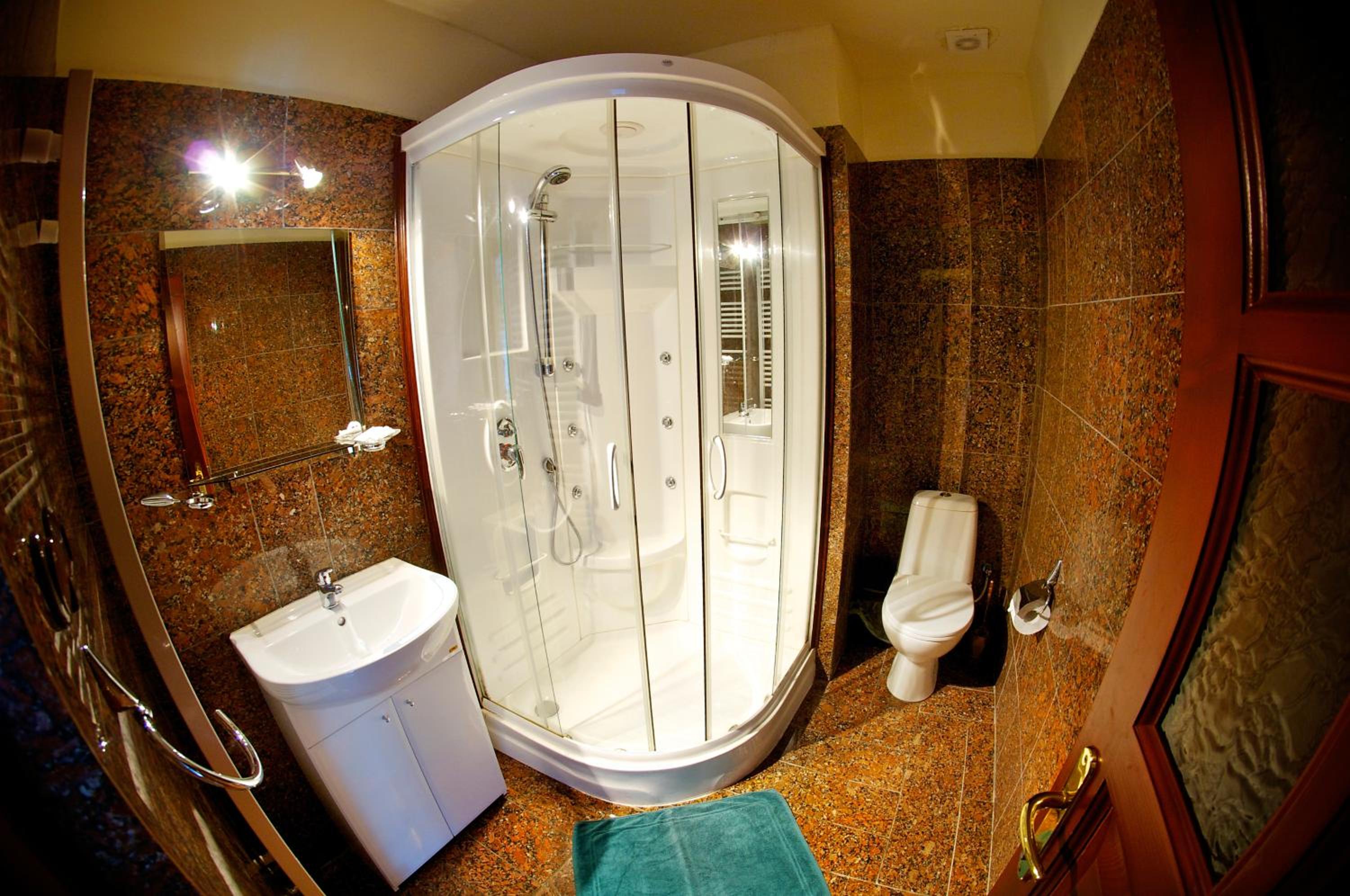 Double or Twin Room - Photo 5