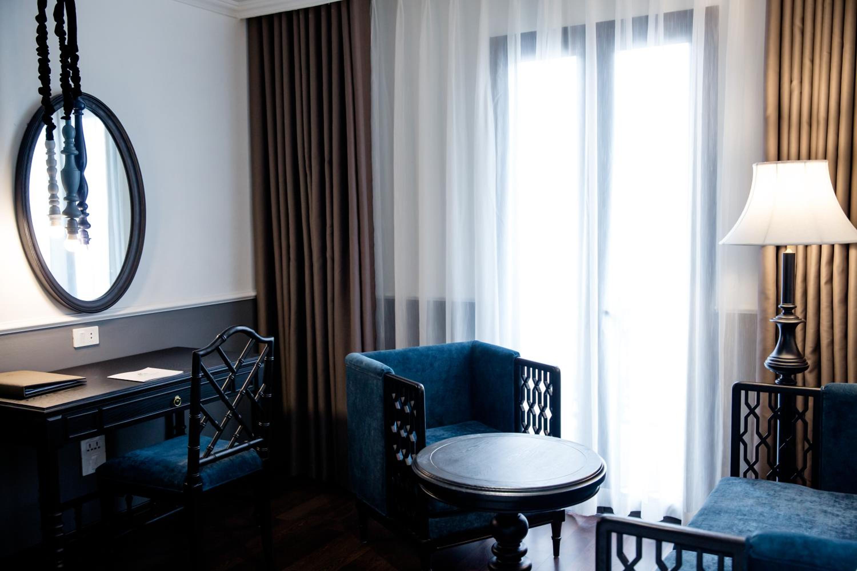 Deluxe Double Room - Photo 8
